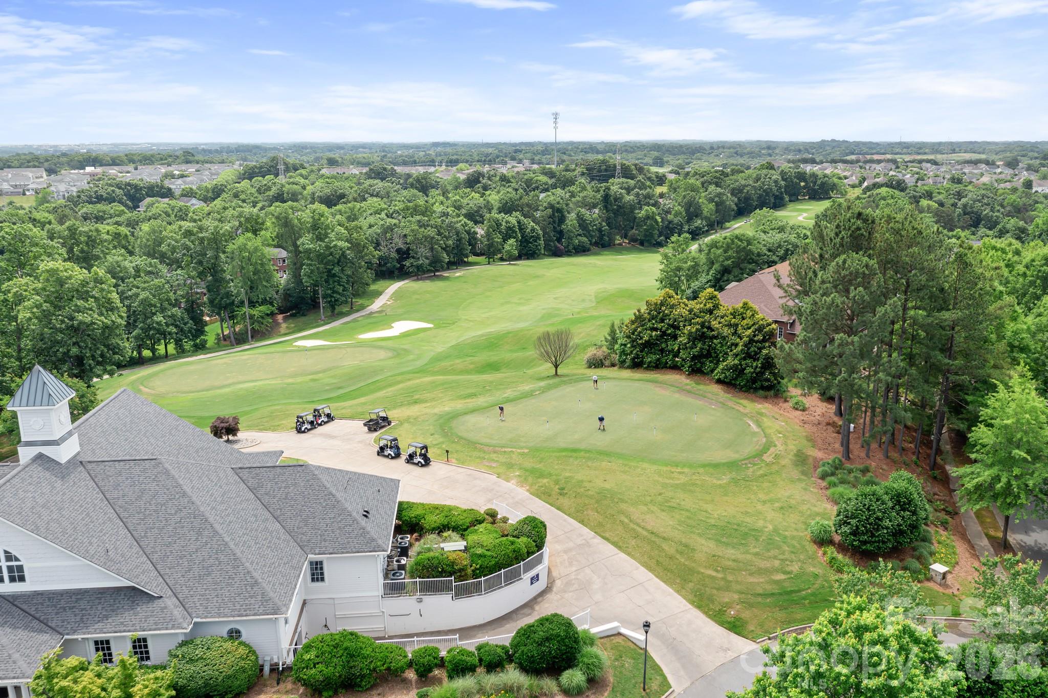14566 Greenpoint Lane — Huntersville