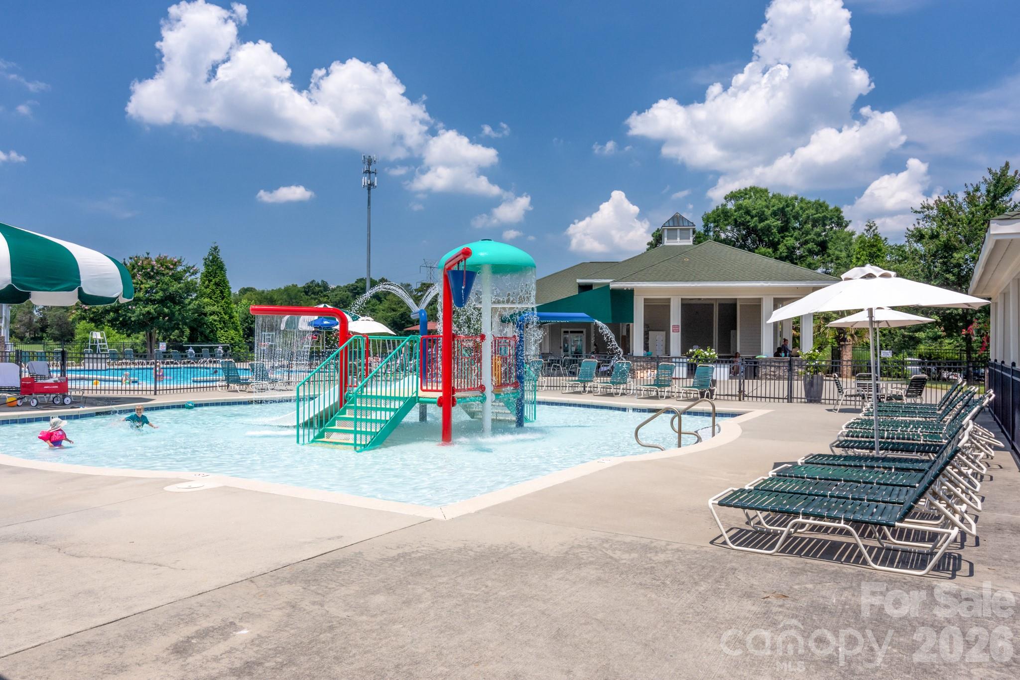 14566 Greenpoint Lane — Huntersville