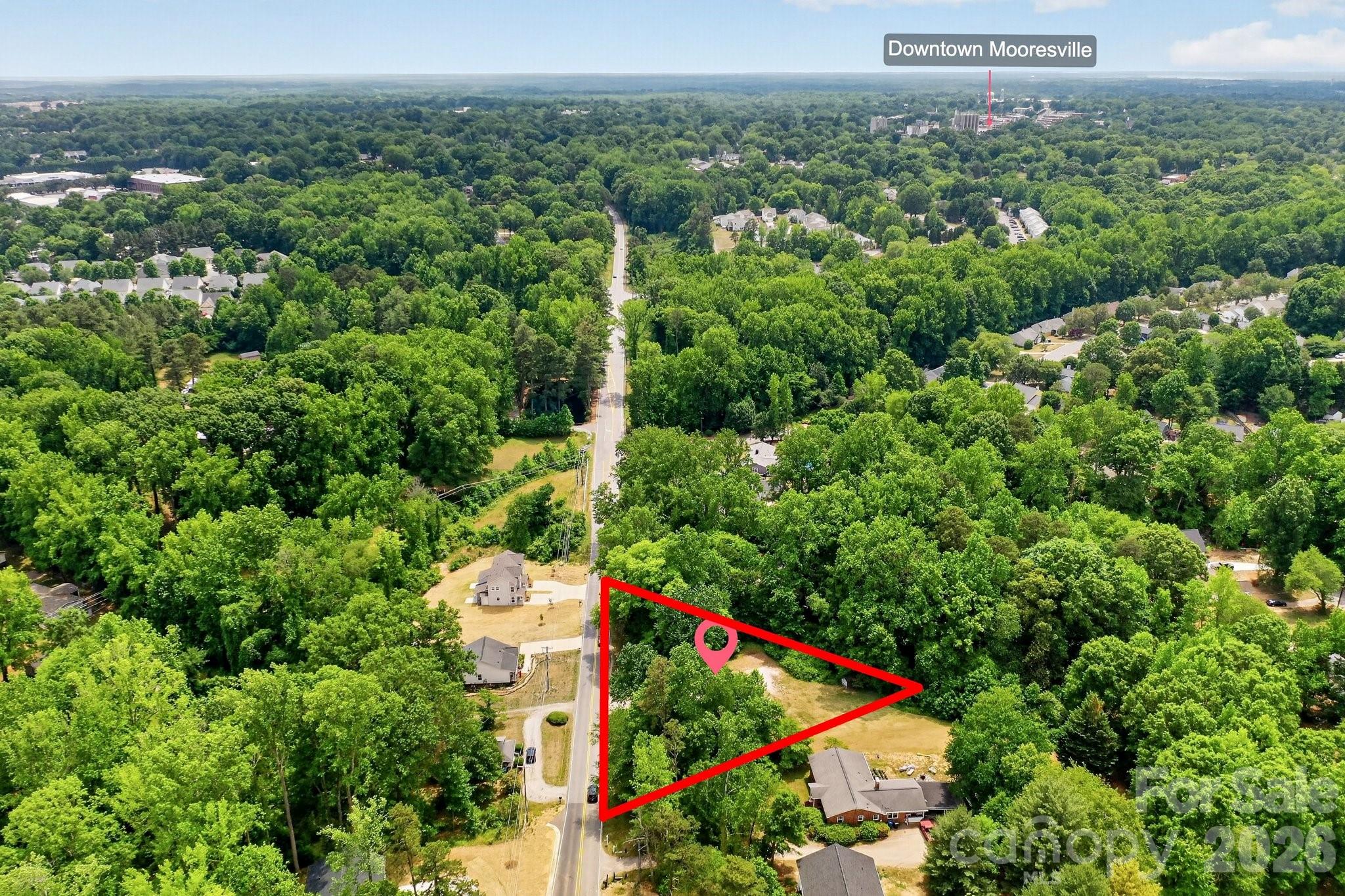 540 W Park Avenue — Mooresville