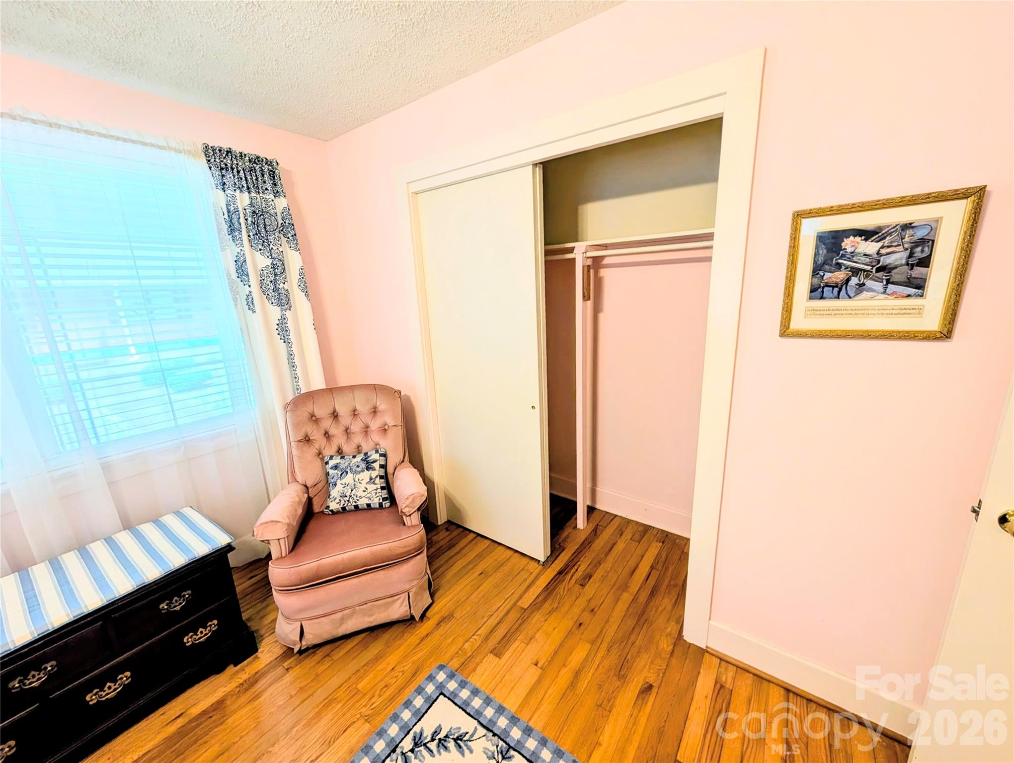 1014 SW Wright Street SW #5 — Lenoir