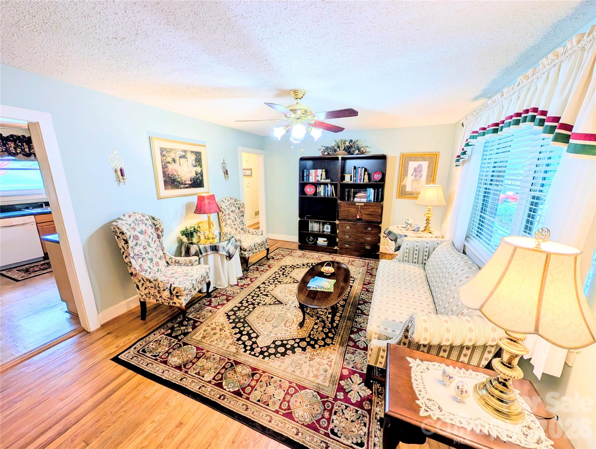 1014 SW Wright Street SW #5 — Lenoir
