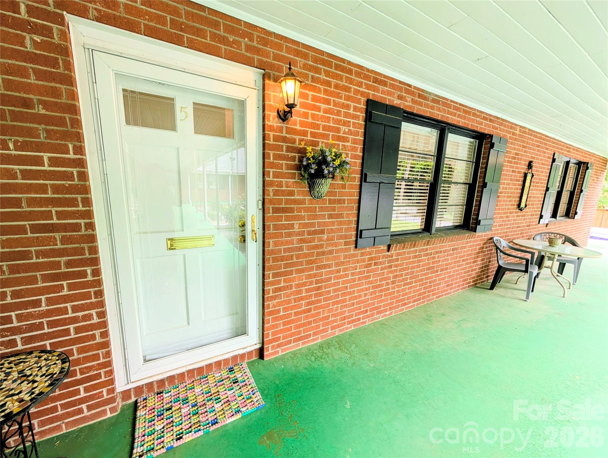 1014 SW Wright Street SW #5 — Lenoir