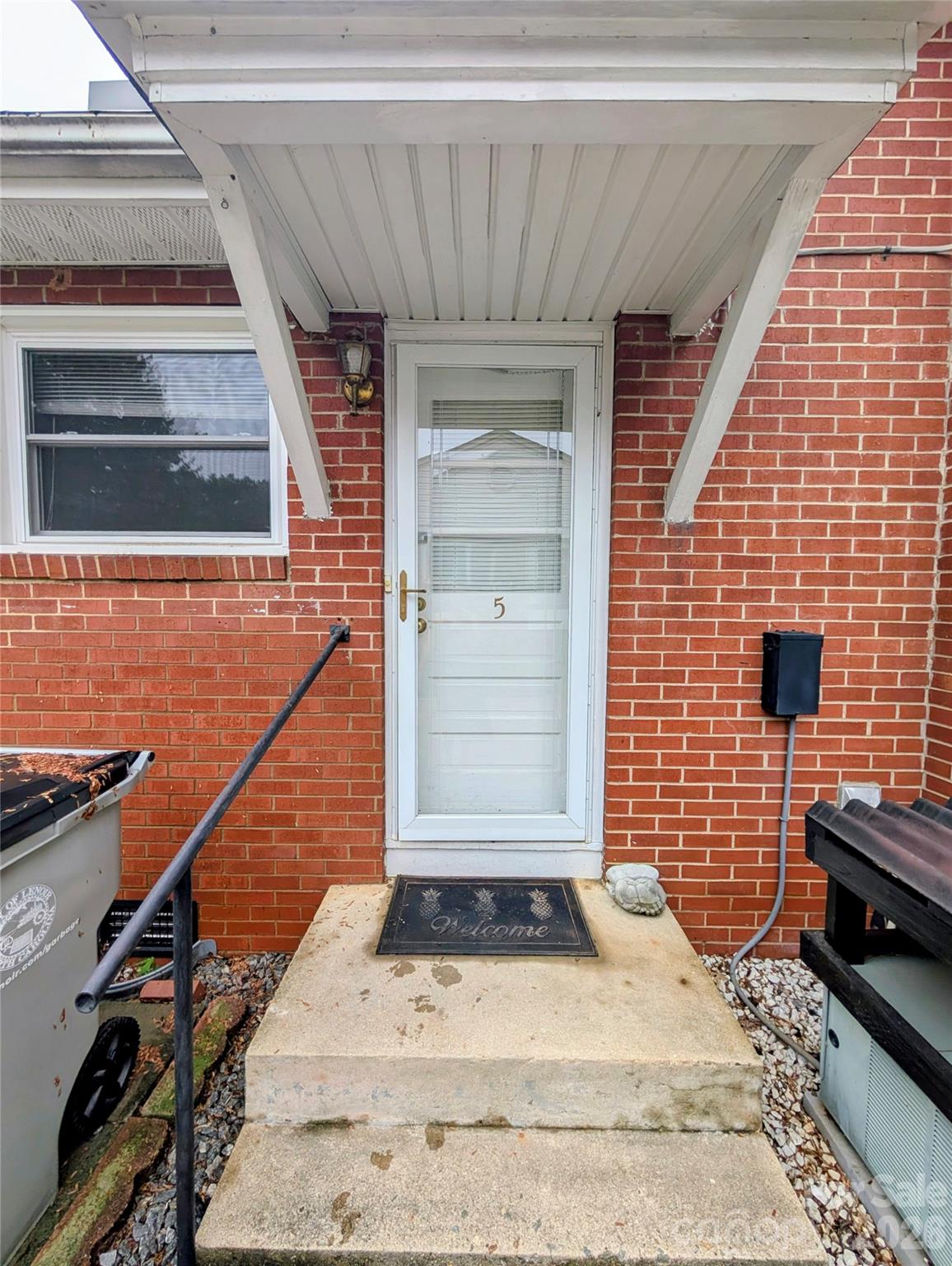 1014 SW Wright Street SW #5 — Lenoir