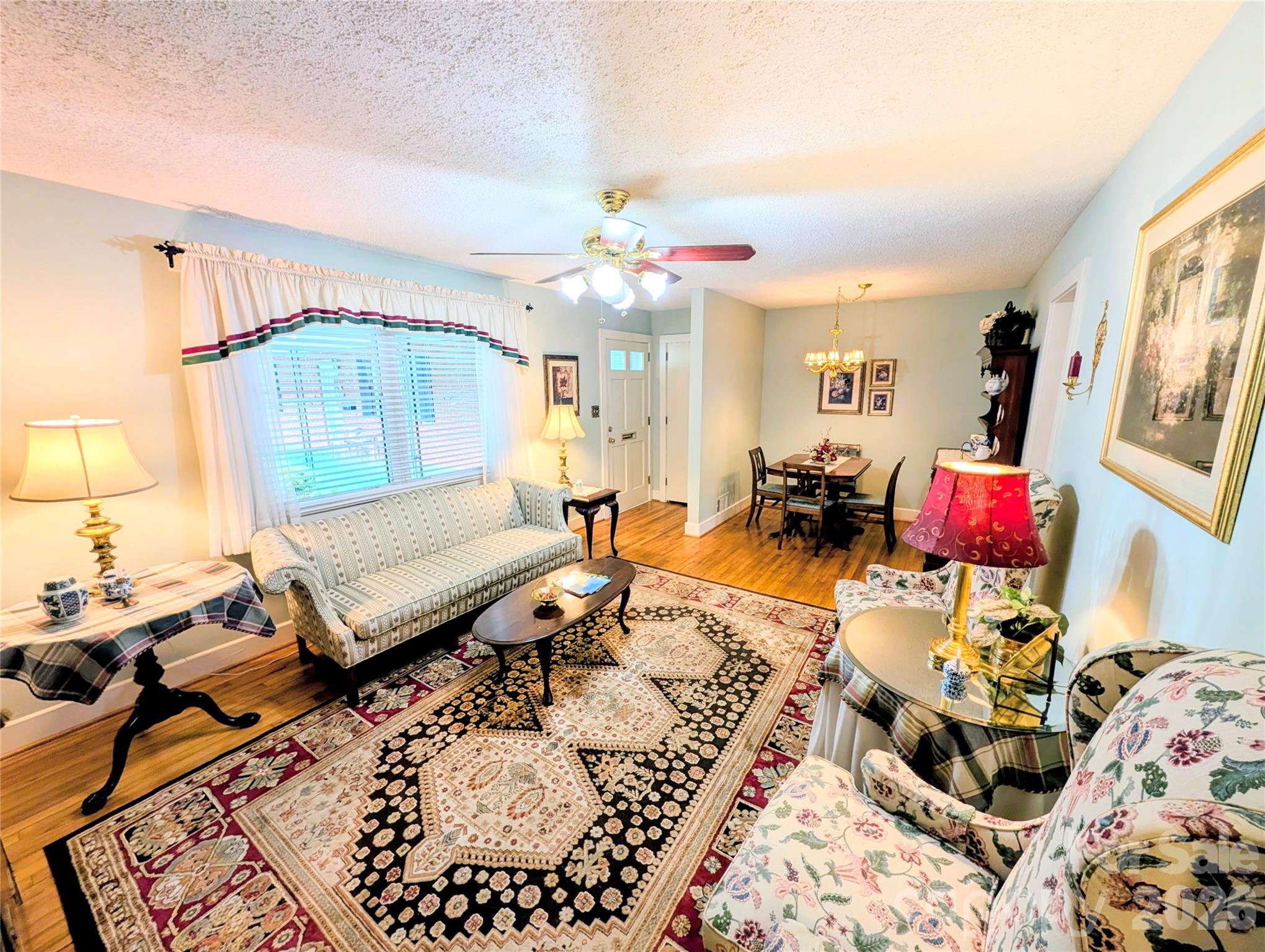 1014 SW Wright Street SW #5 — Lenoir