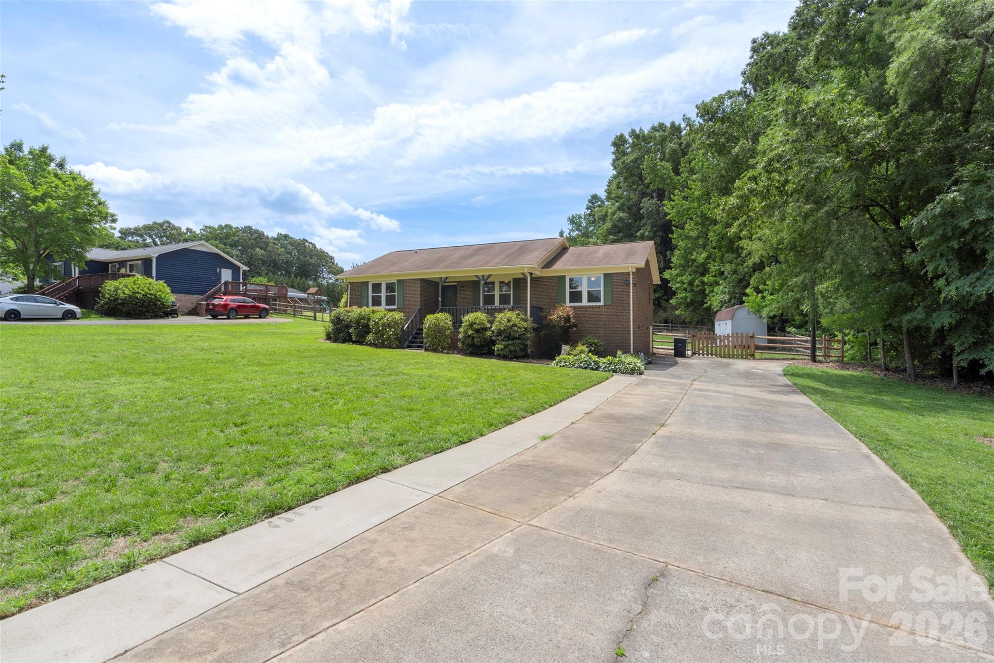 2201 Bow Brook Trail — Matthews