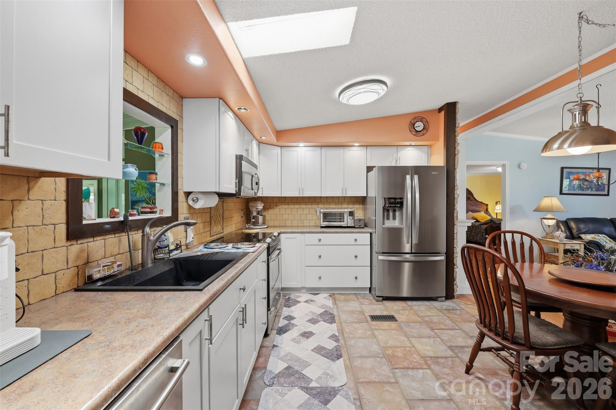 1604 Sugarfarm Road — Catawba