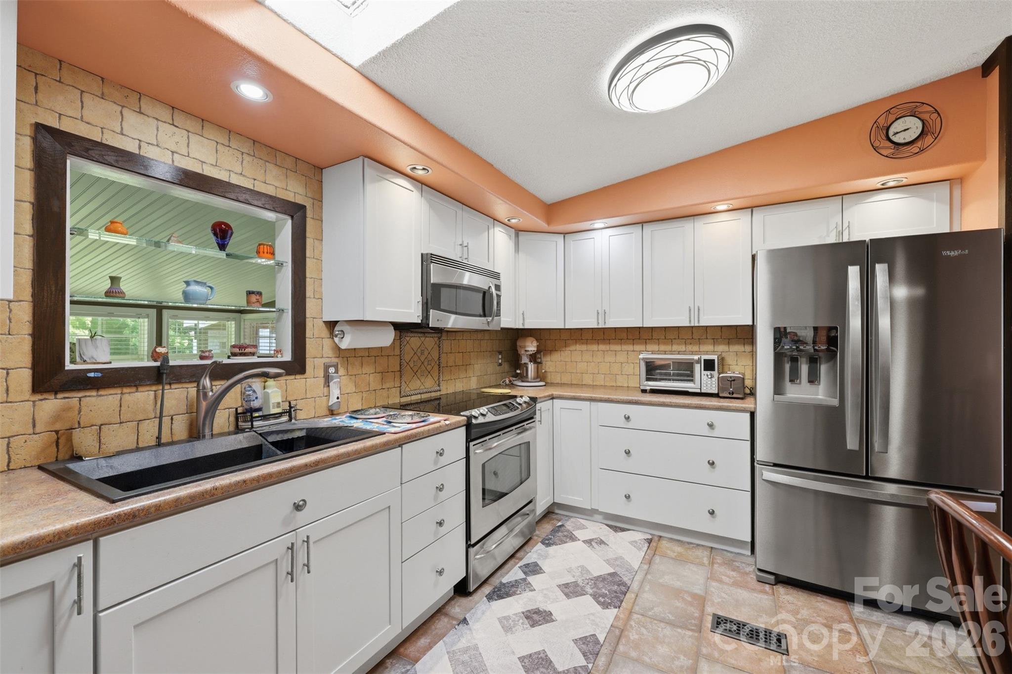 1604 Sugarfarm Road — Catawba