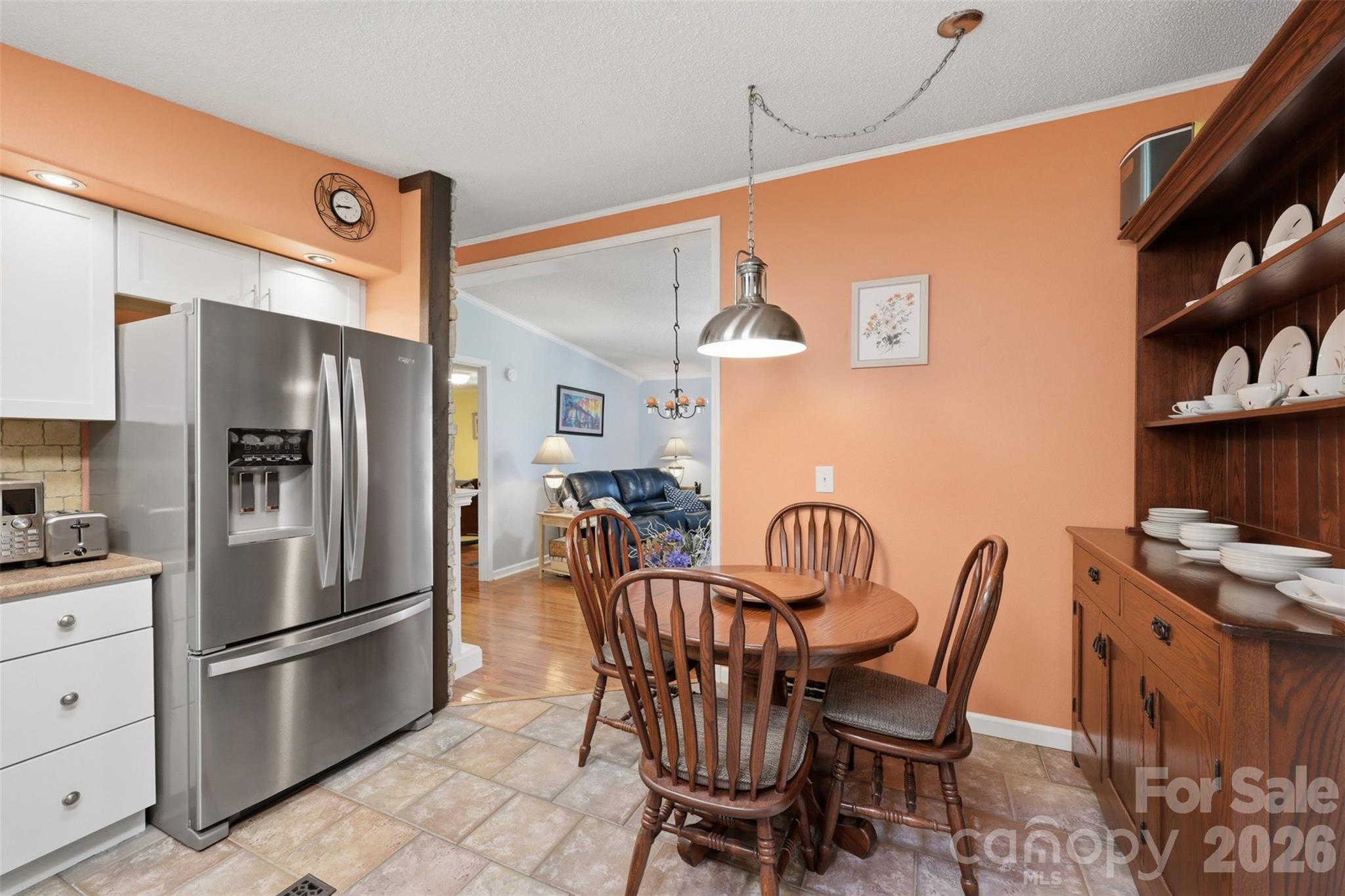 1604 Sugarfarm Road — Catawba