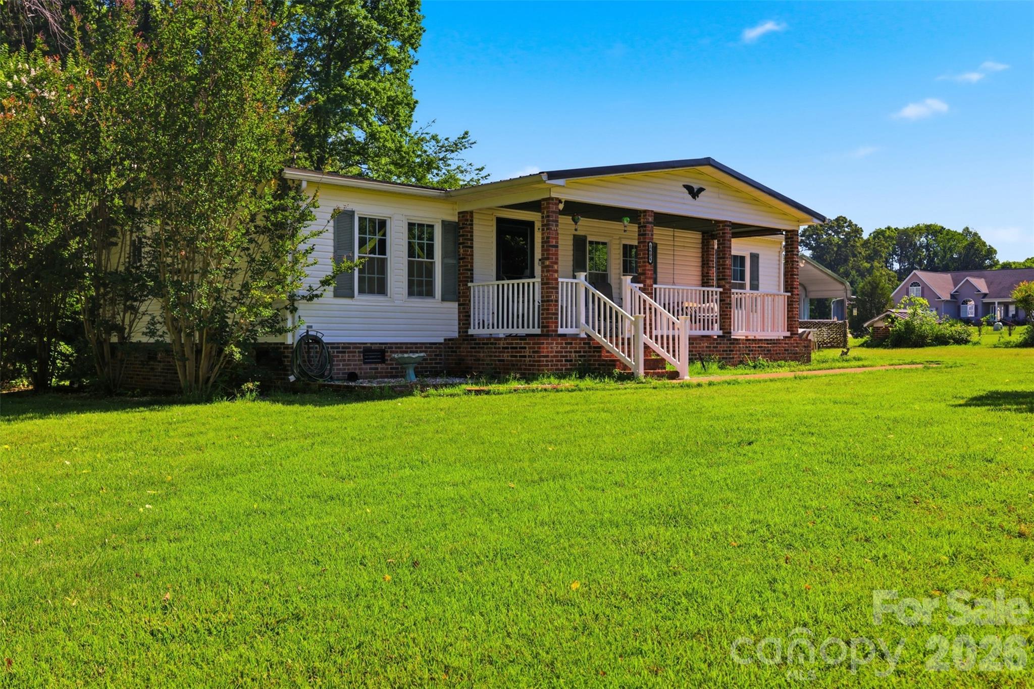 1604 Sugarfarm Road — Catawba