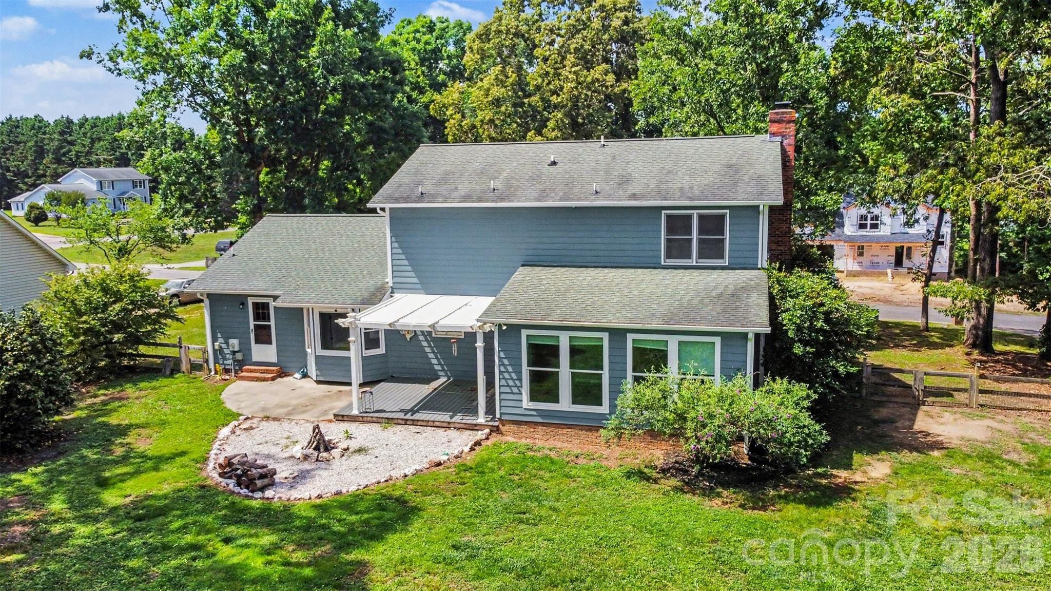 2816 Wilkshire Drive — Shelby