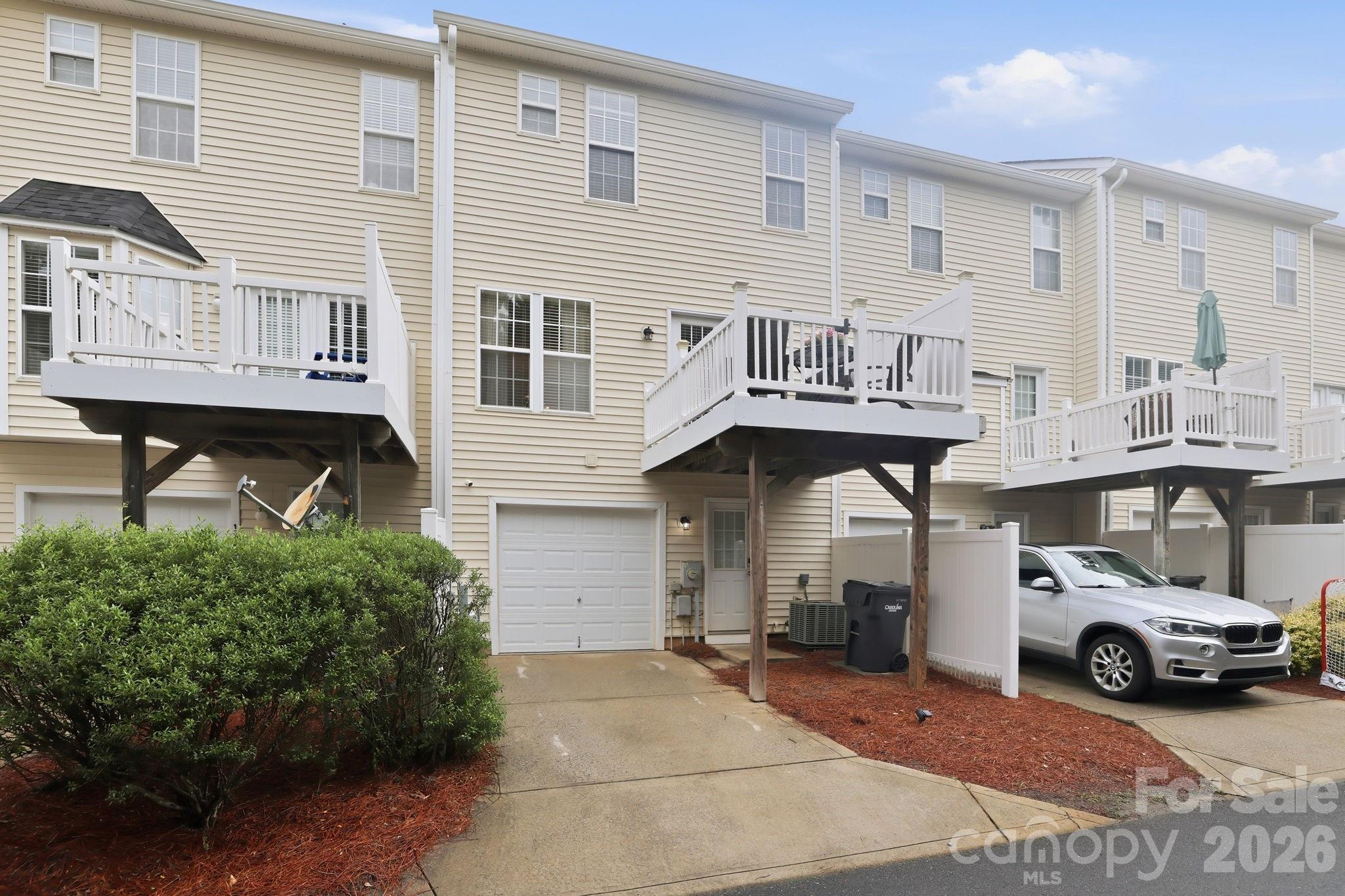 11439 Destin Lane — Charlotte