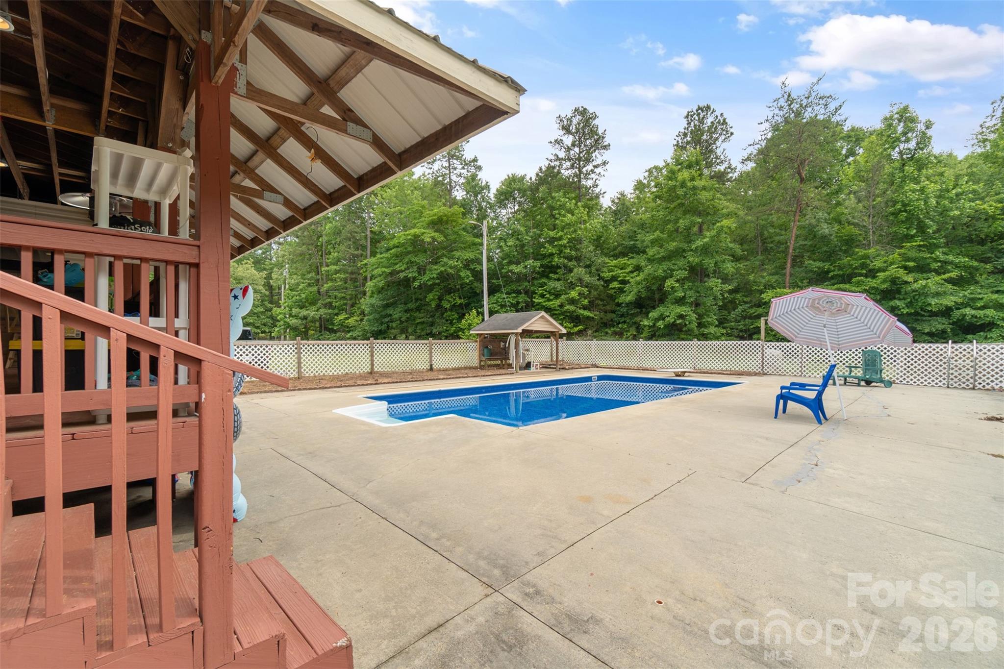 229 Oakridge Road — Stanley
