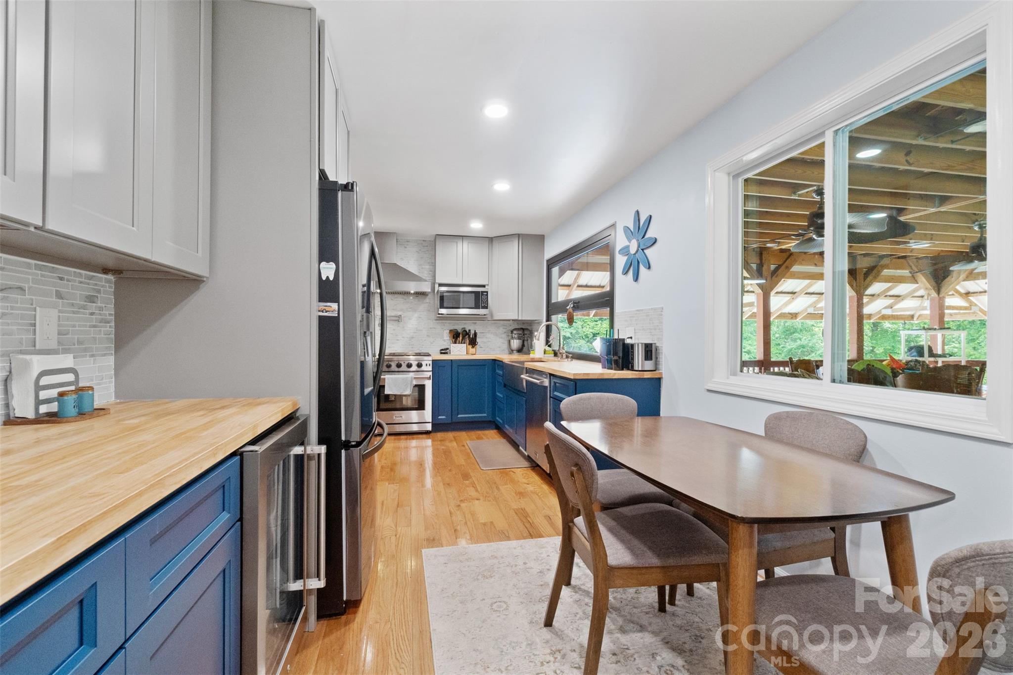 229 Oakridge Road — Stanley