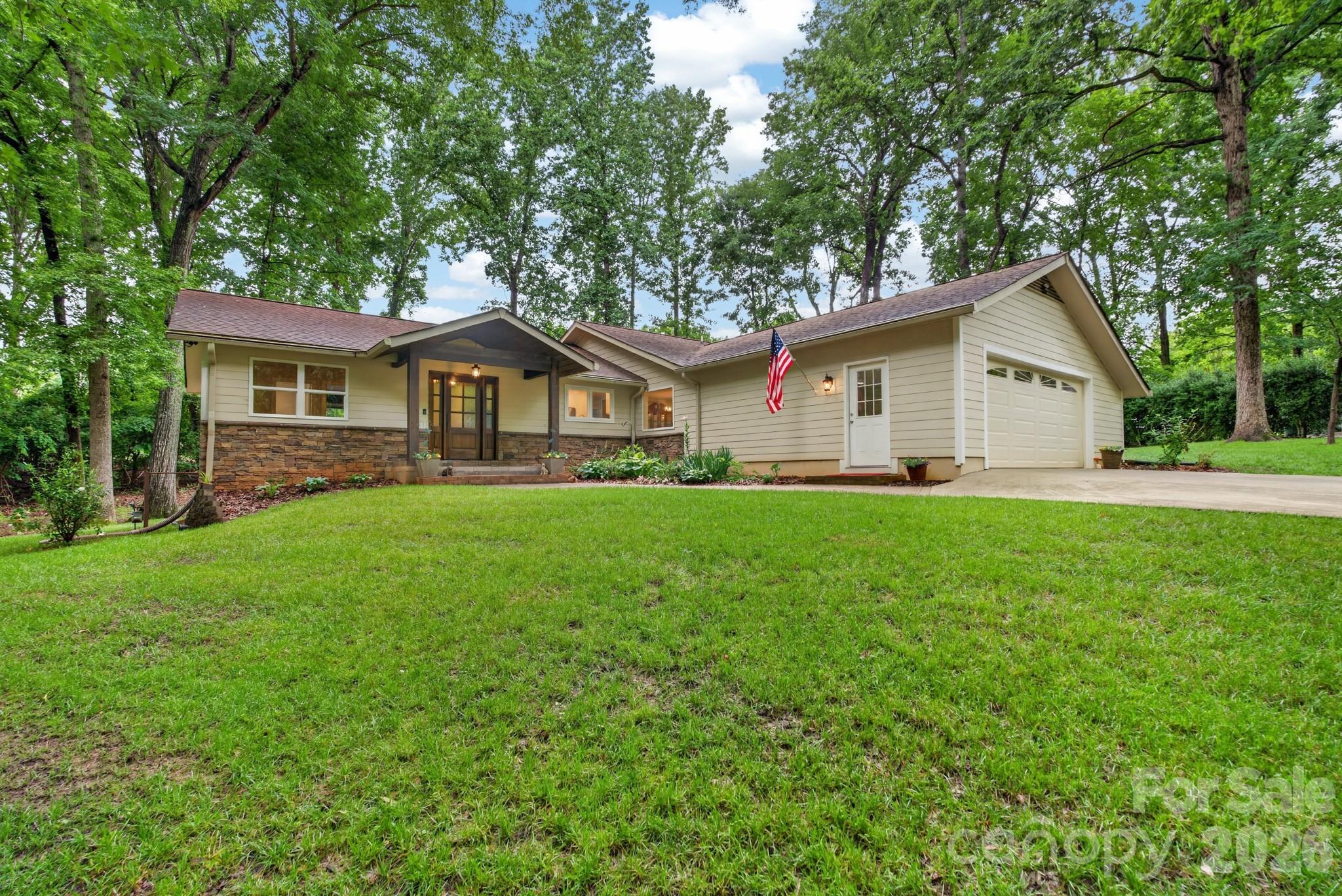 64 Timberidge Drive — Clover