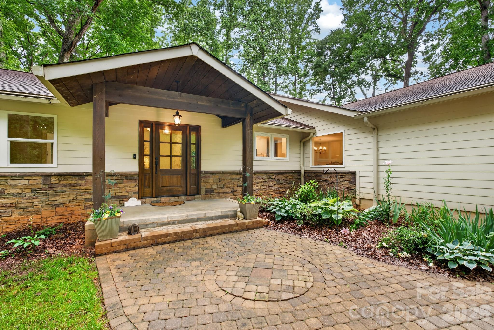 64 Timberidge Drive — Clover