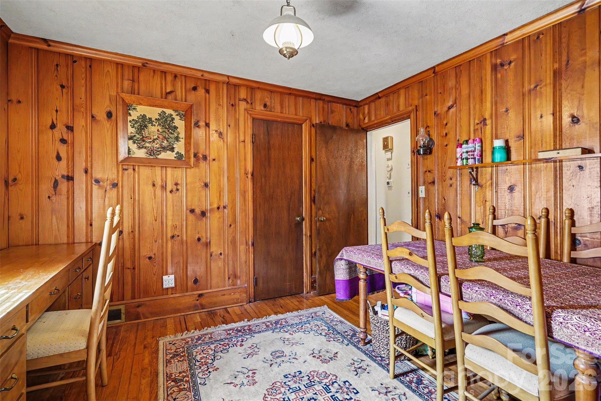 400 Briarwood Drive — Charlotte