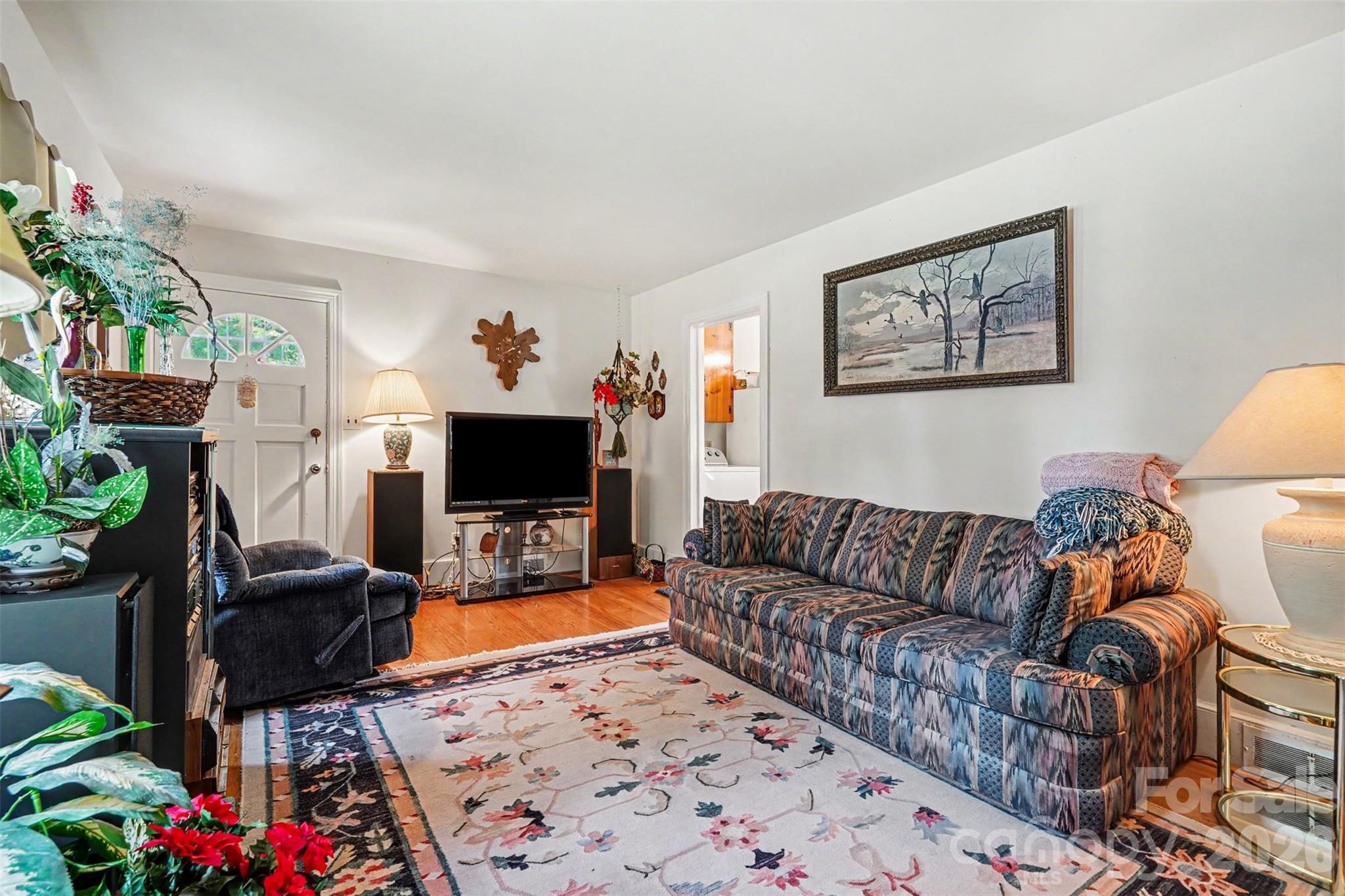 400 Briarwood Drive — Charlotte