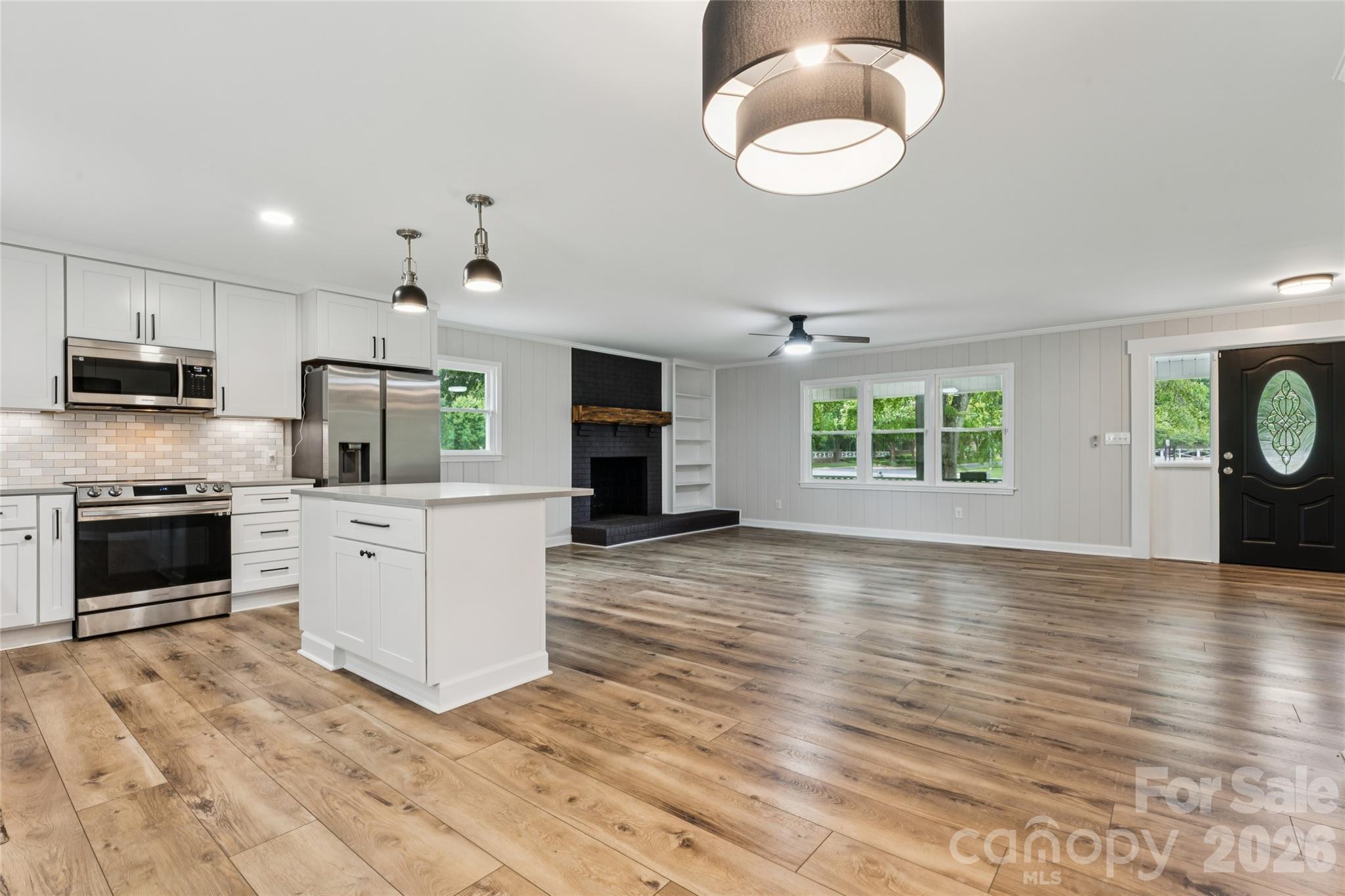 615 W 5th Street — Landis