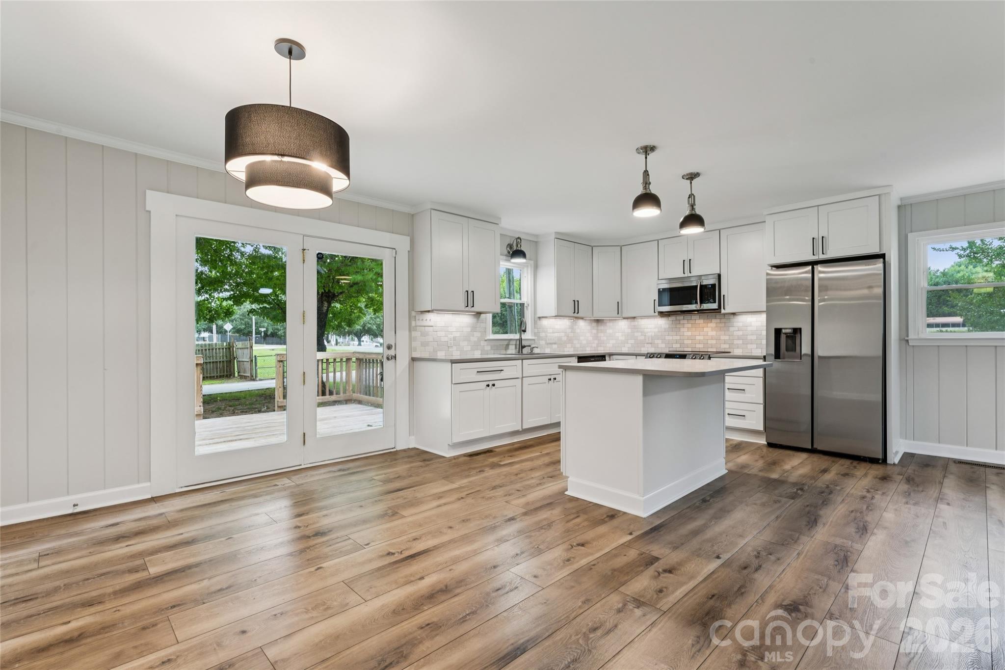 615 W 5th Street — Landis