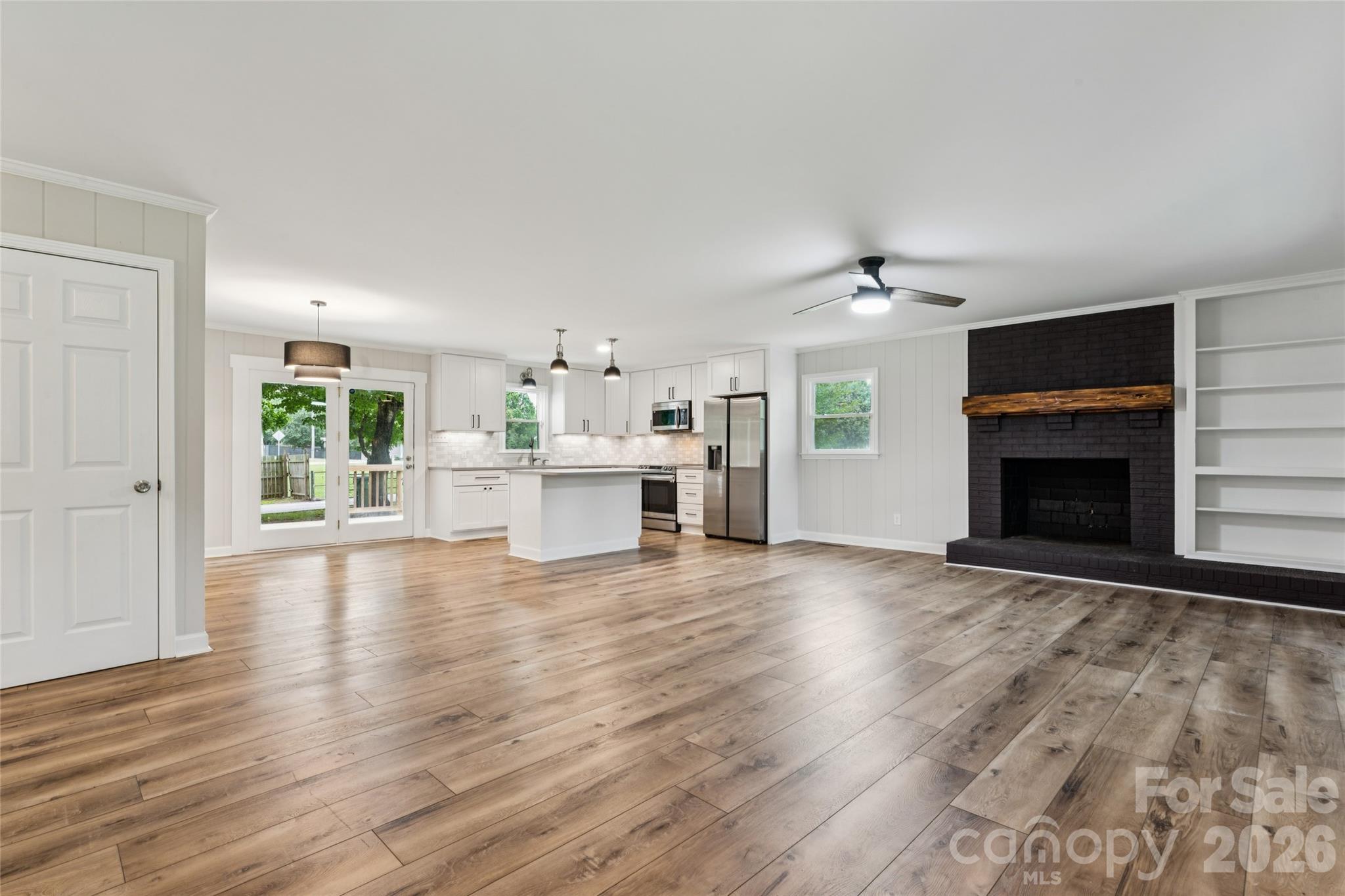 615 W 5th Street — Landis
