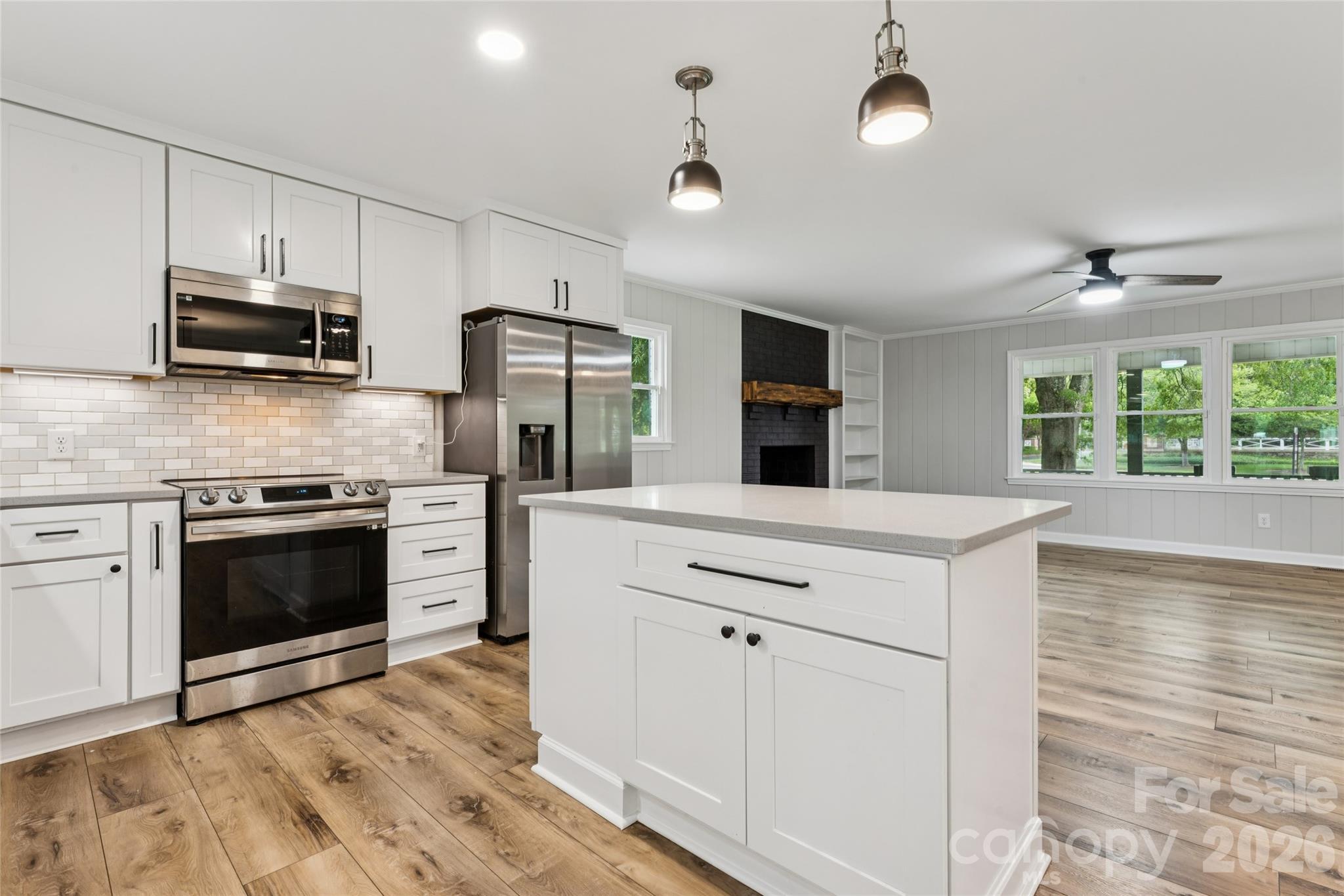 615 W 5th Street — Landis