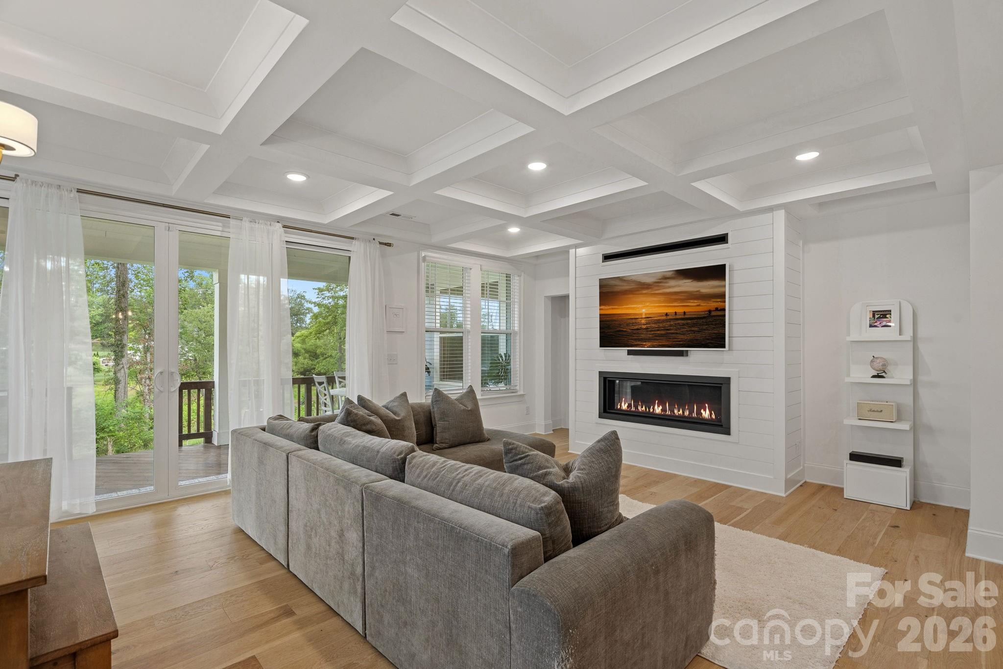 165 Little Indian Loop — Mooresville