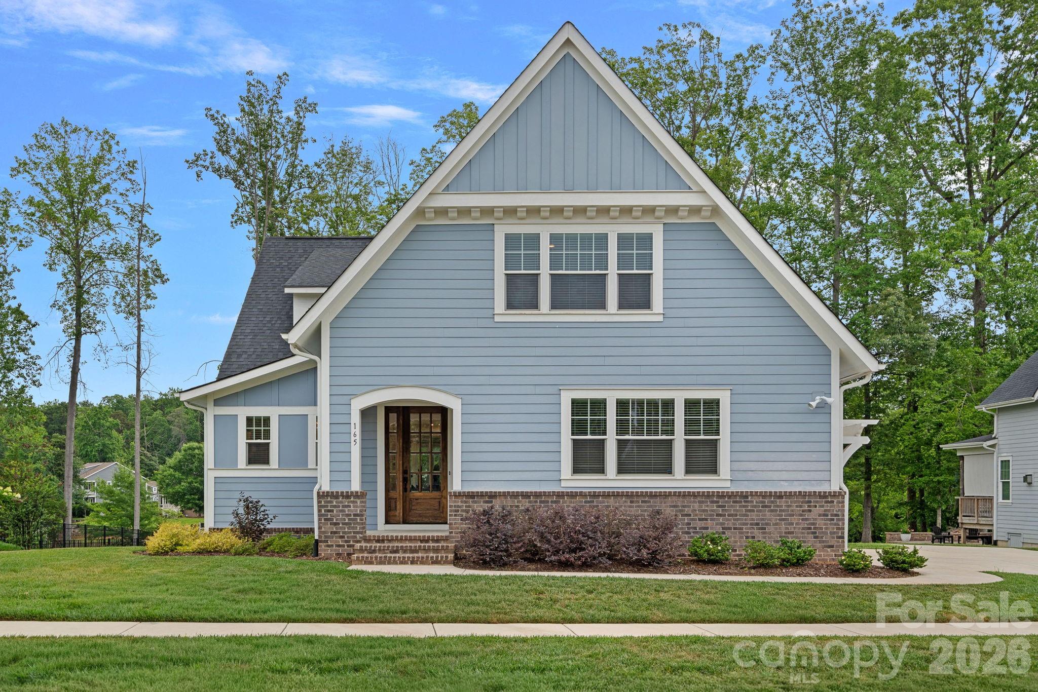 165 Little Indian Loop — Mooresville