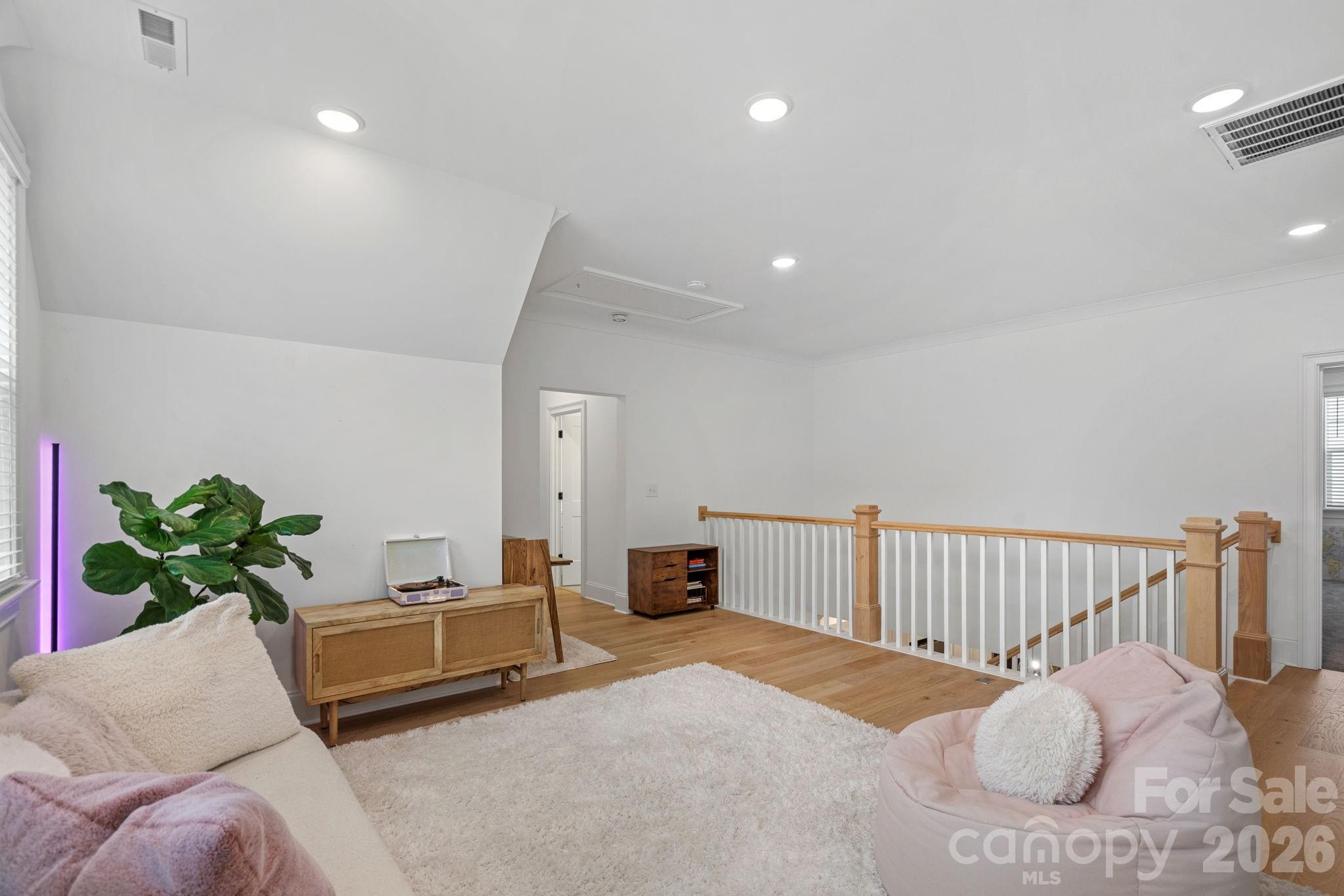 165 Little Indian Loop — Mooresville