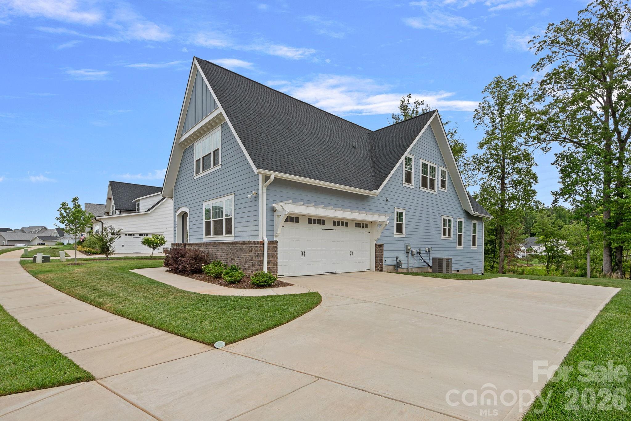 165 Little Indian Loop — Mooresville
