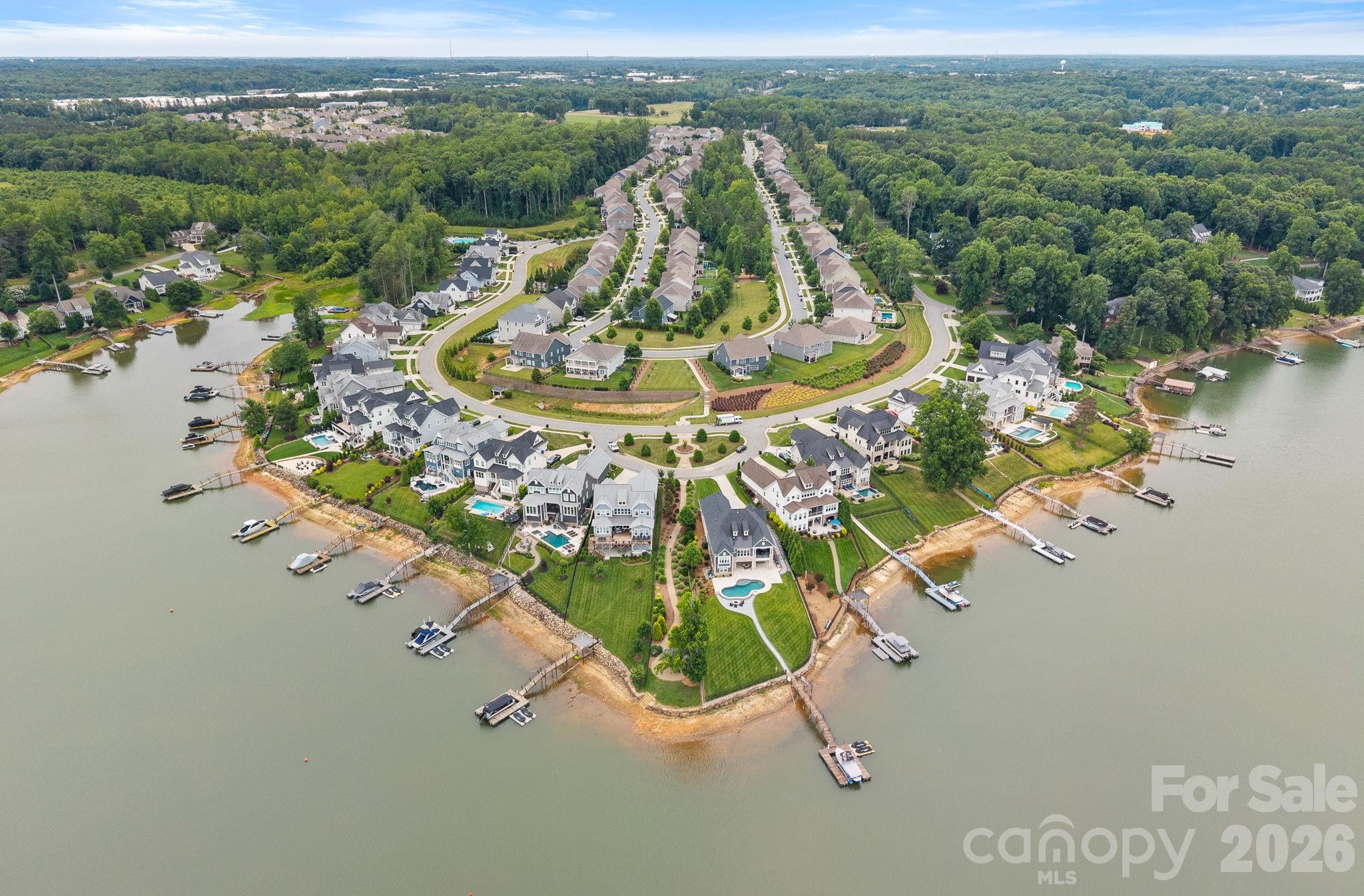 165 Little Indian Loop — Mooresville