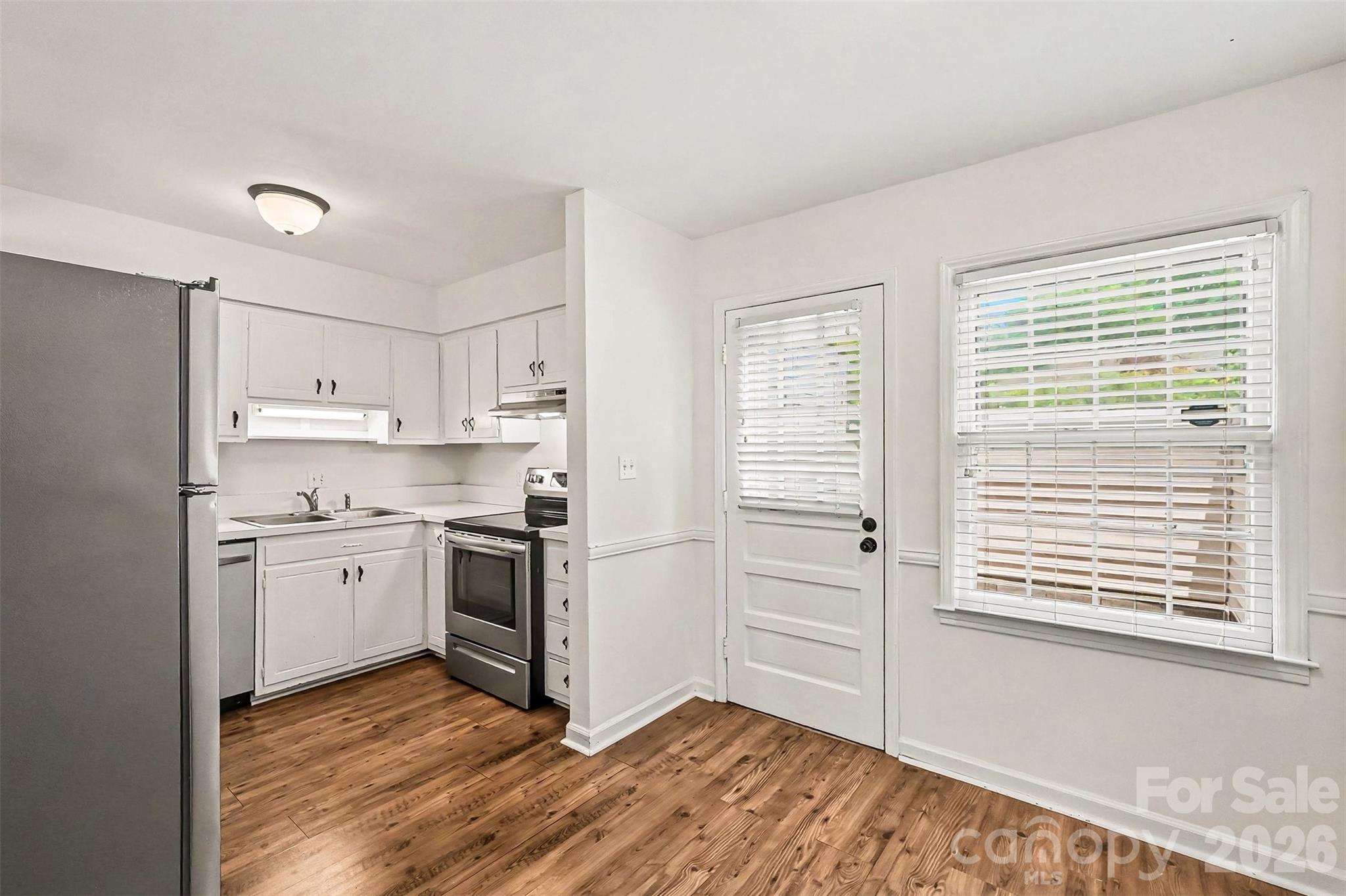 3720 Park Road #L — Charlotte