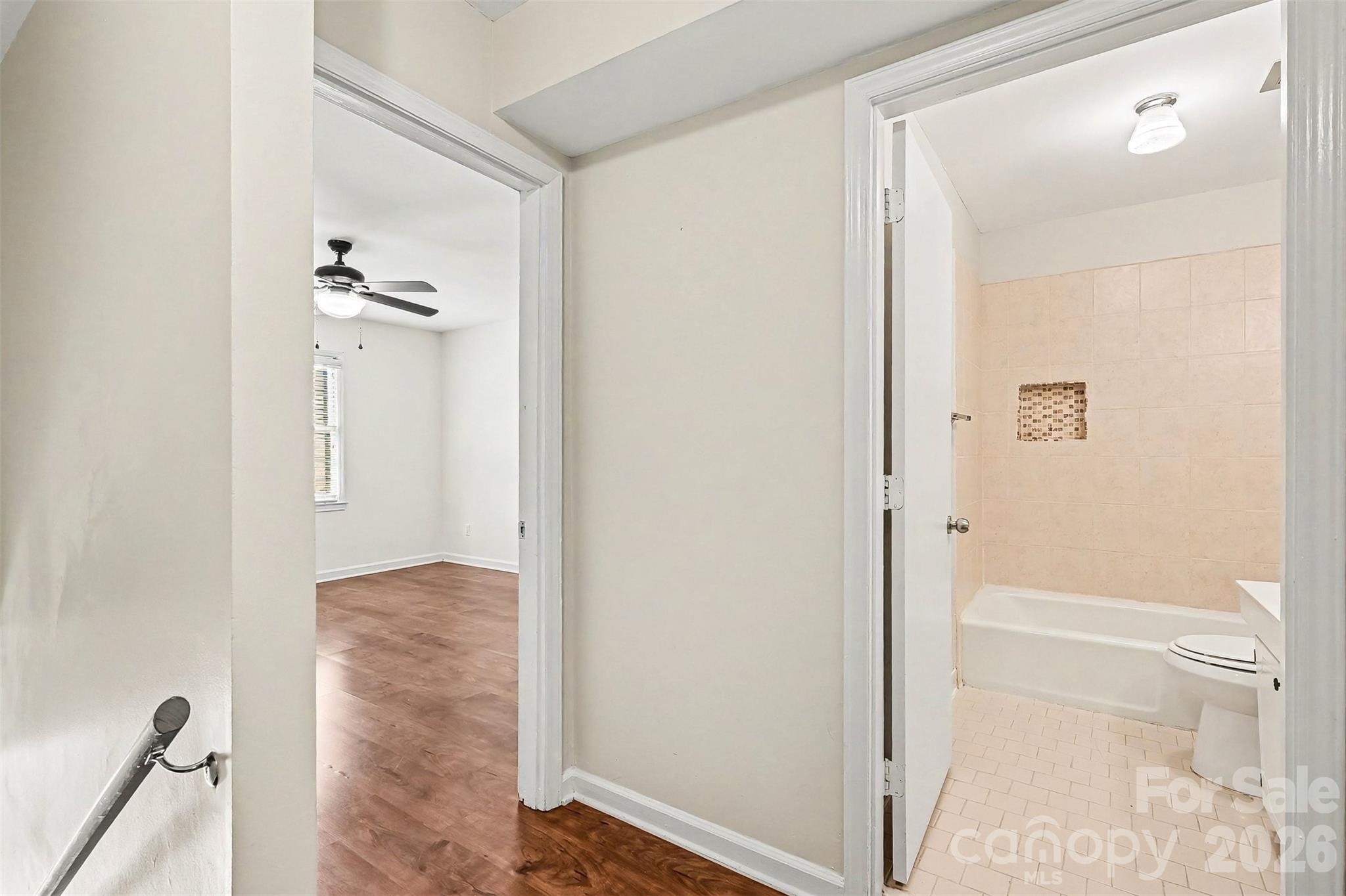 3720 Park Road #L — Charlotte