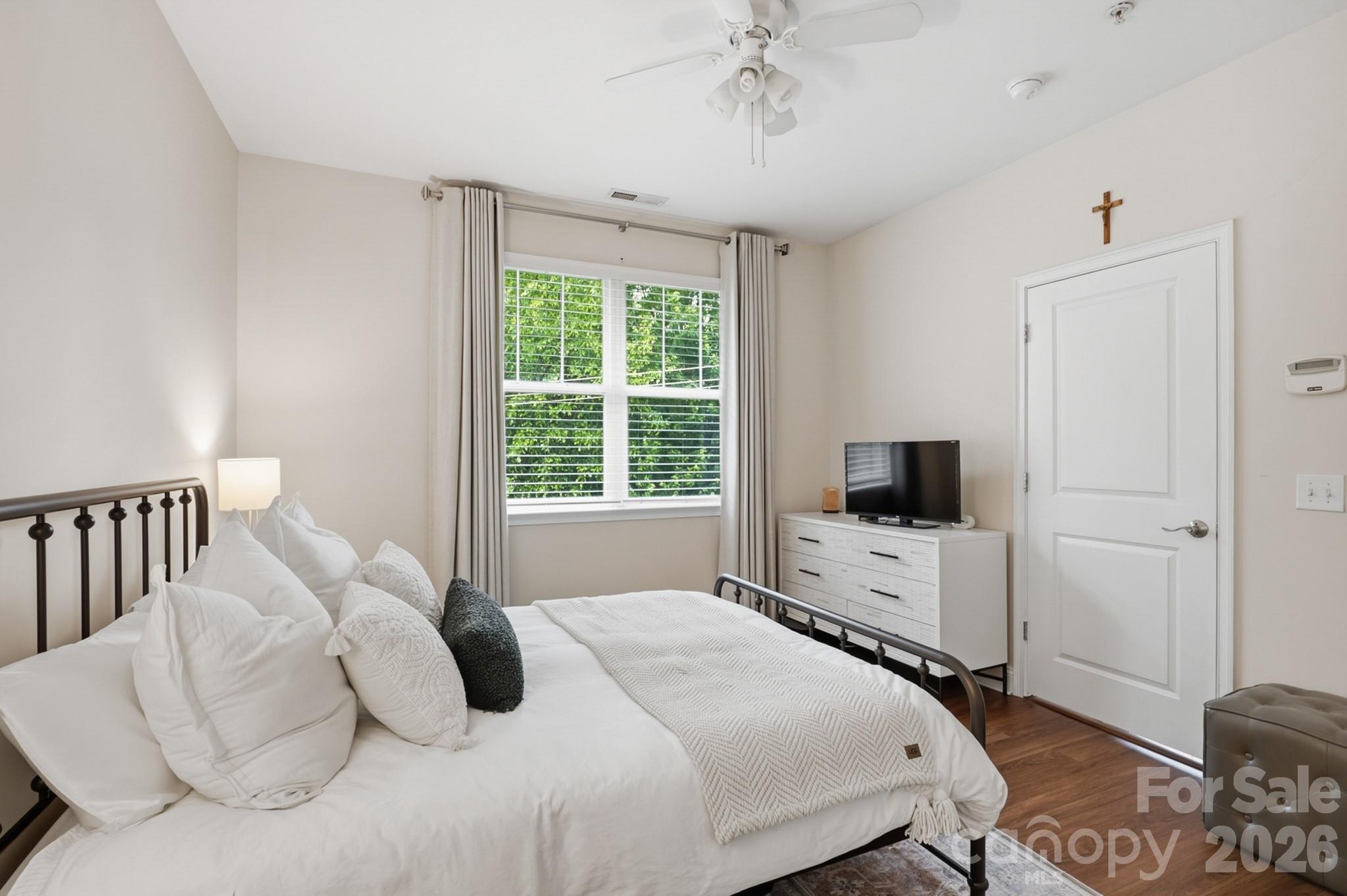 1308 Kenilworth Avenue #430 — Charlotte