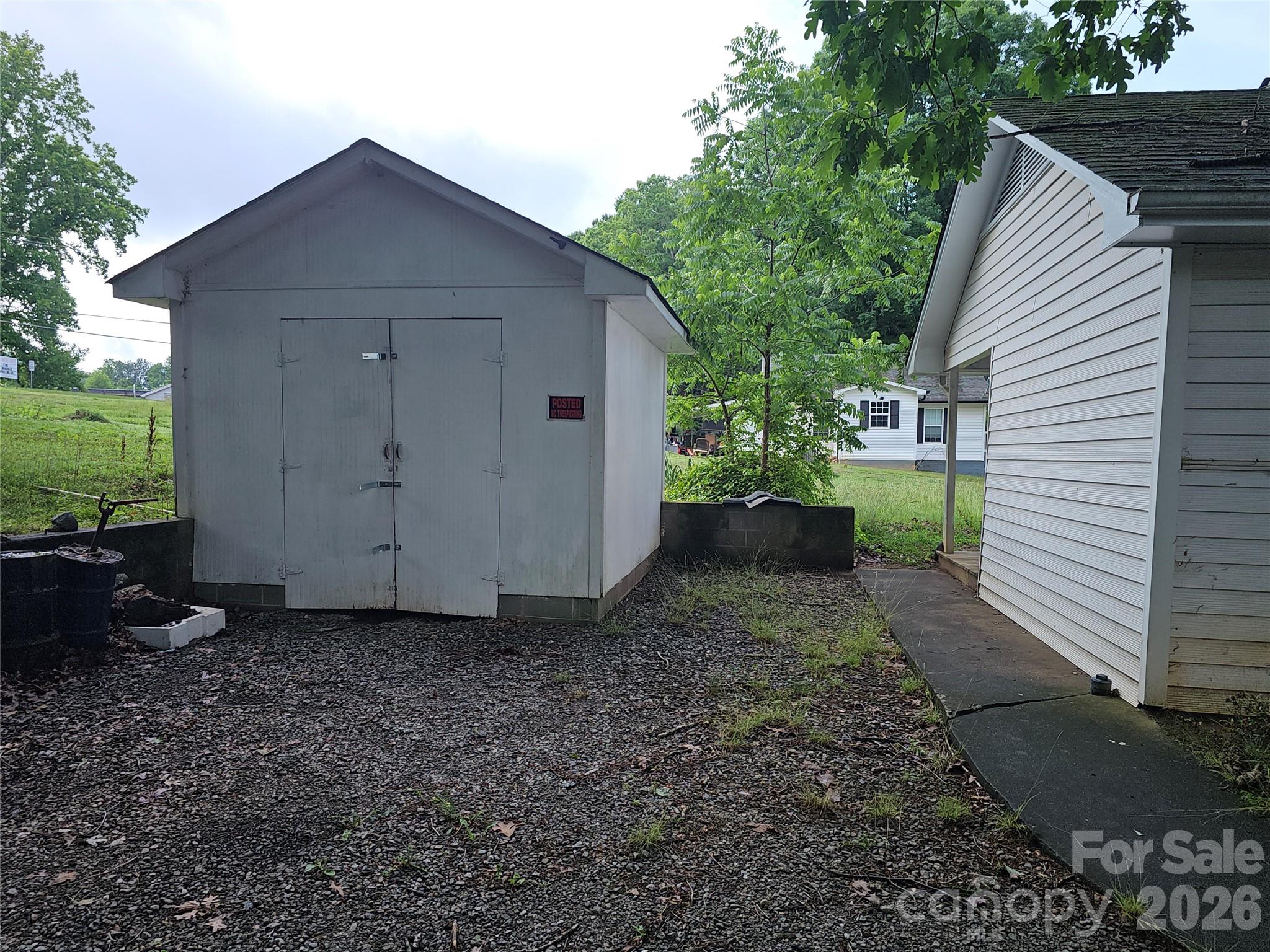 1641 Berkley Street SW — Lenoir