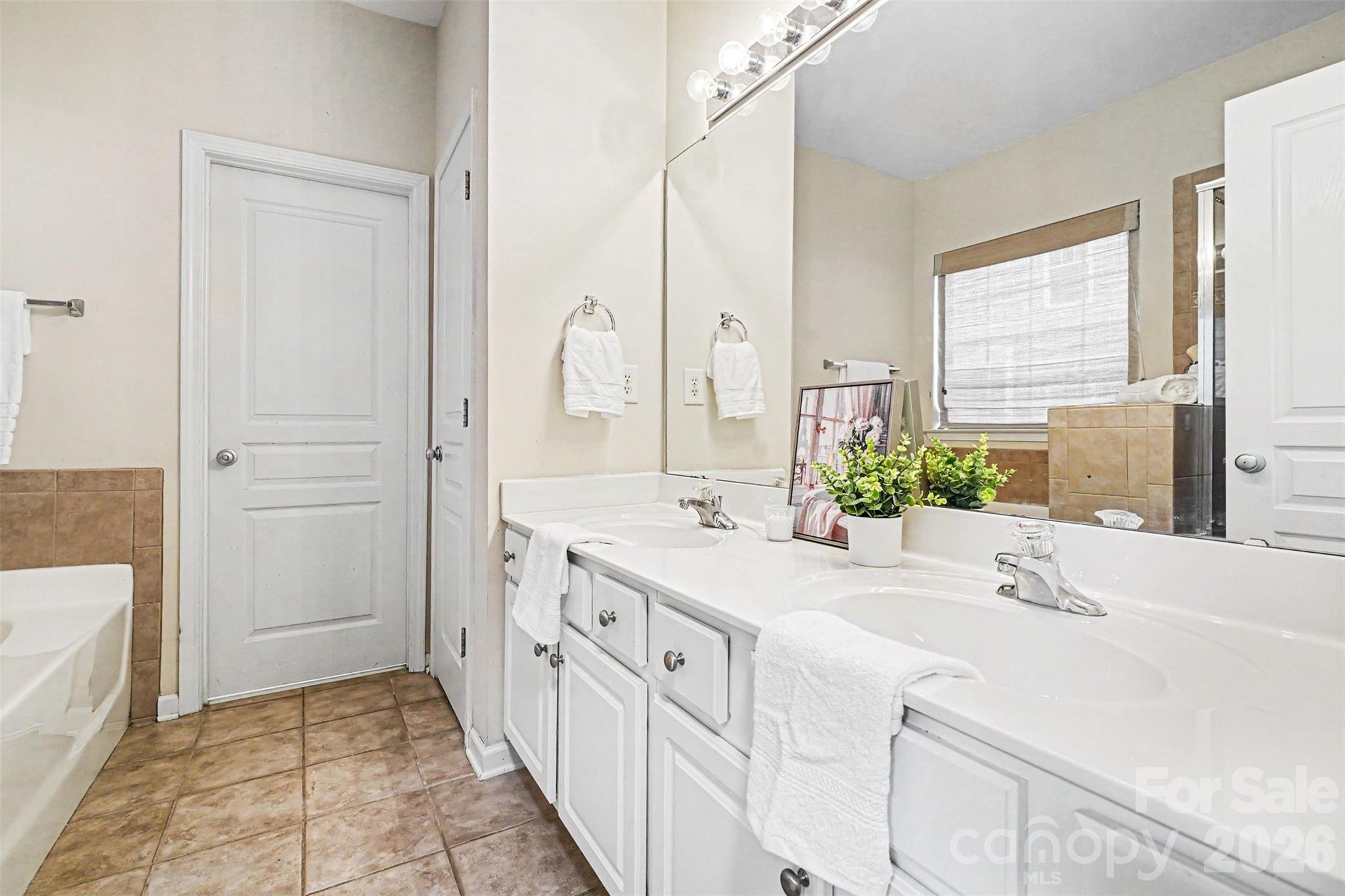 1145 Hammond Drive — Matthews