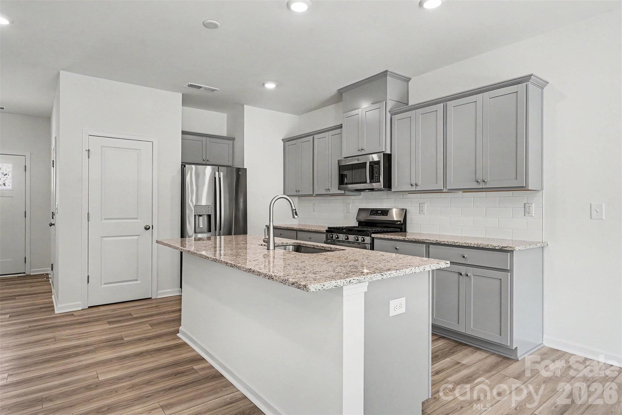 4035 Lawnview Drive — Charlotte