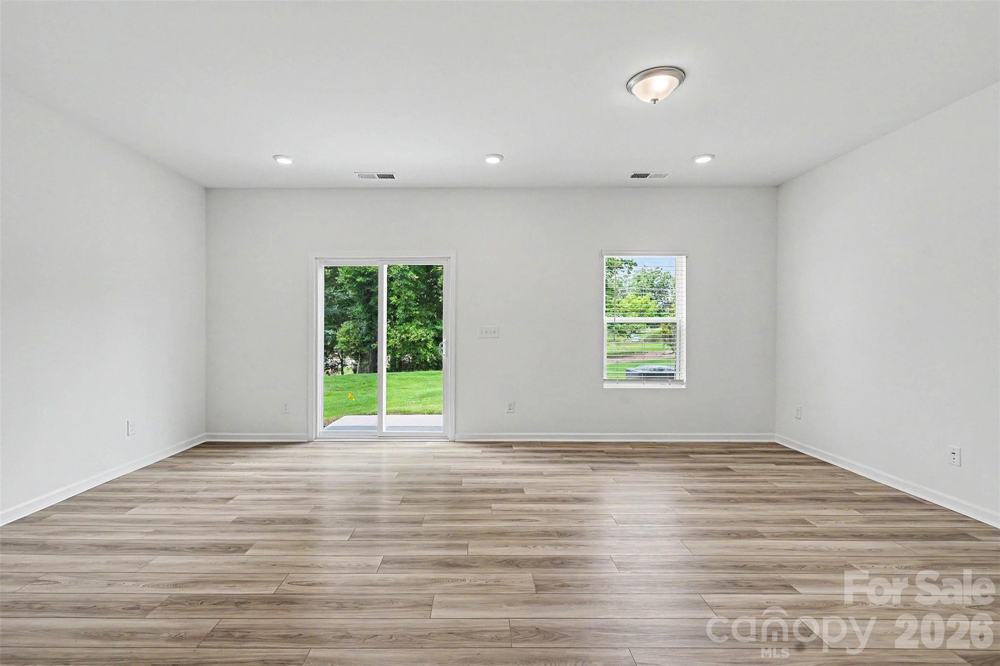 4035 Lawnview Drive — Charlotte