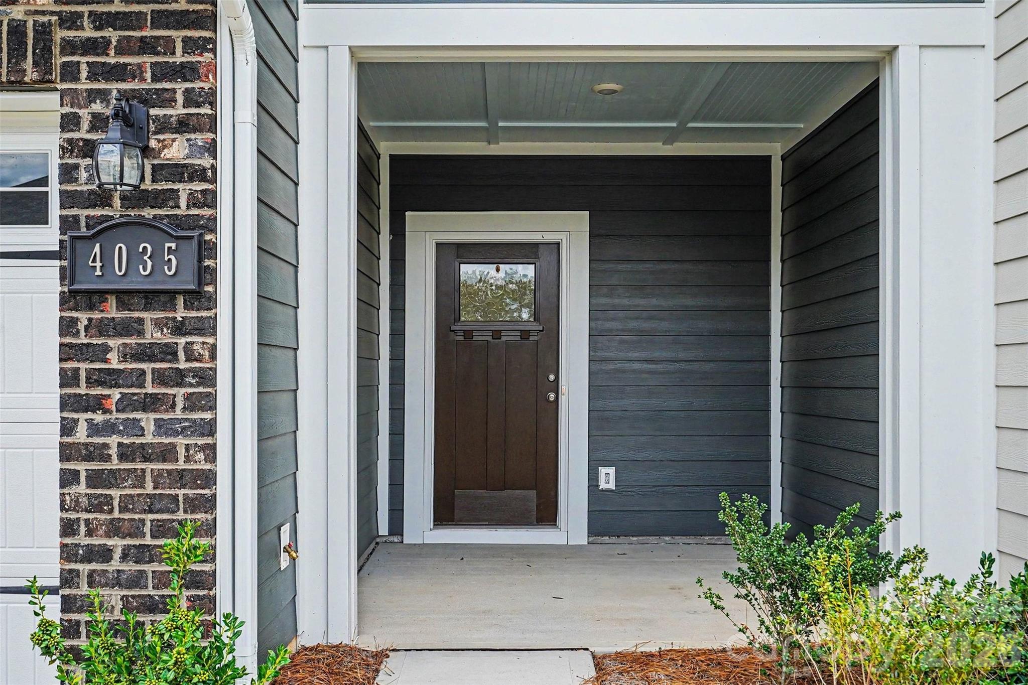 4035 Lawnview Drive — Charlotte