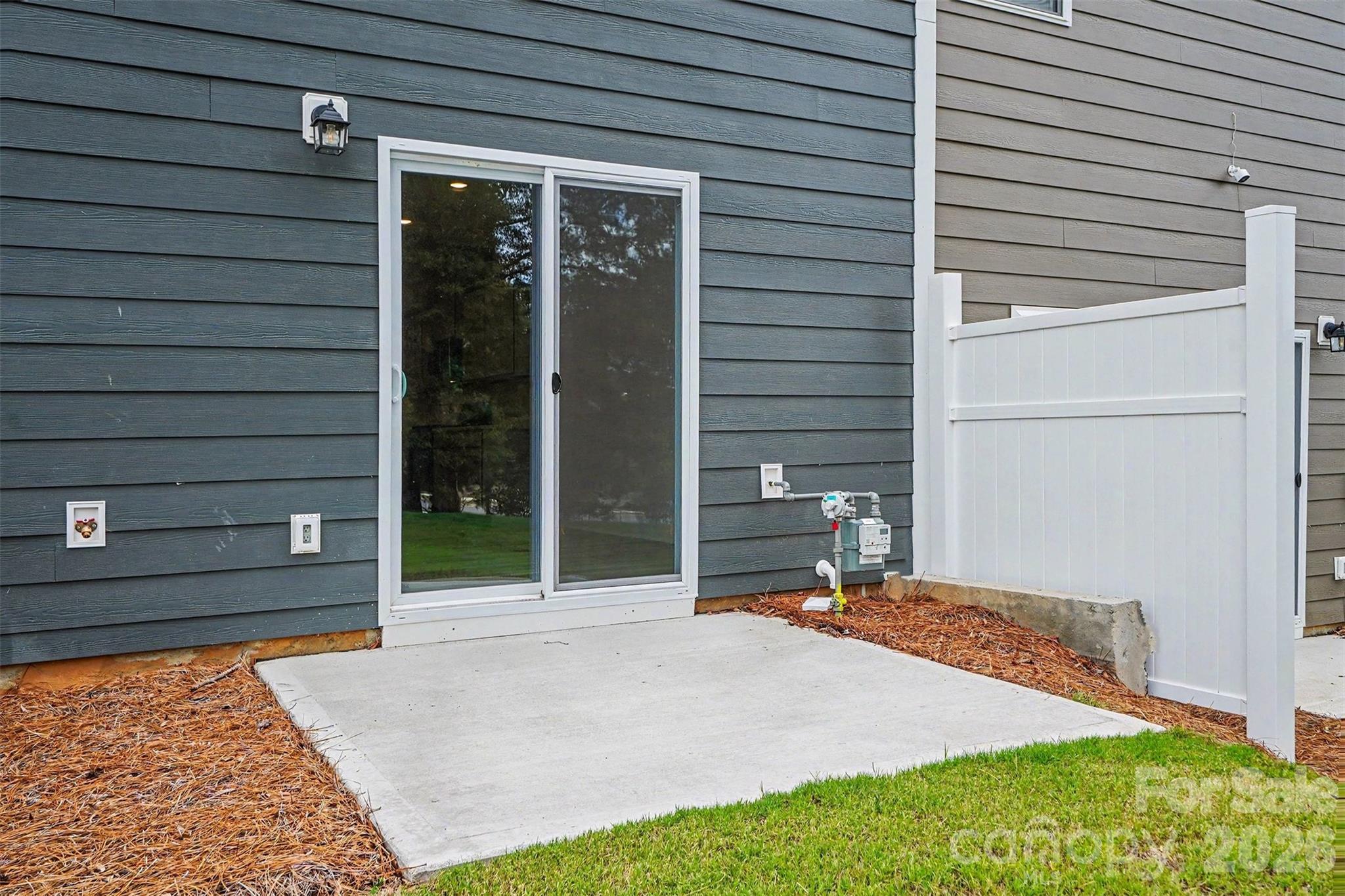 4035 Lawnview Drive — Charlotte
