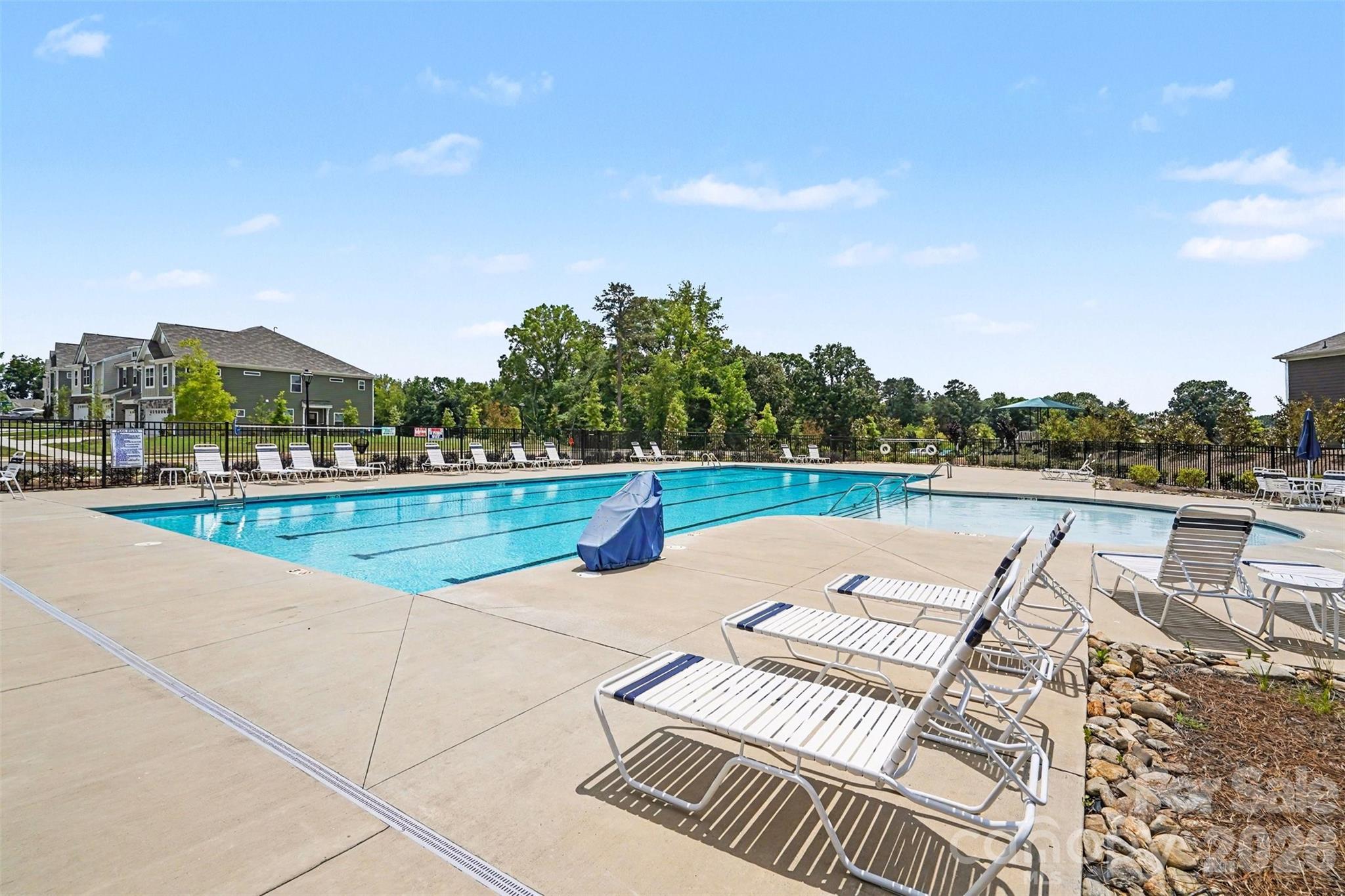 4035 Lawnview Drive — Charlotte