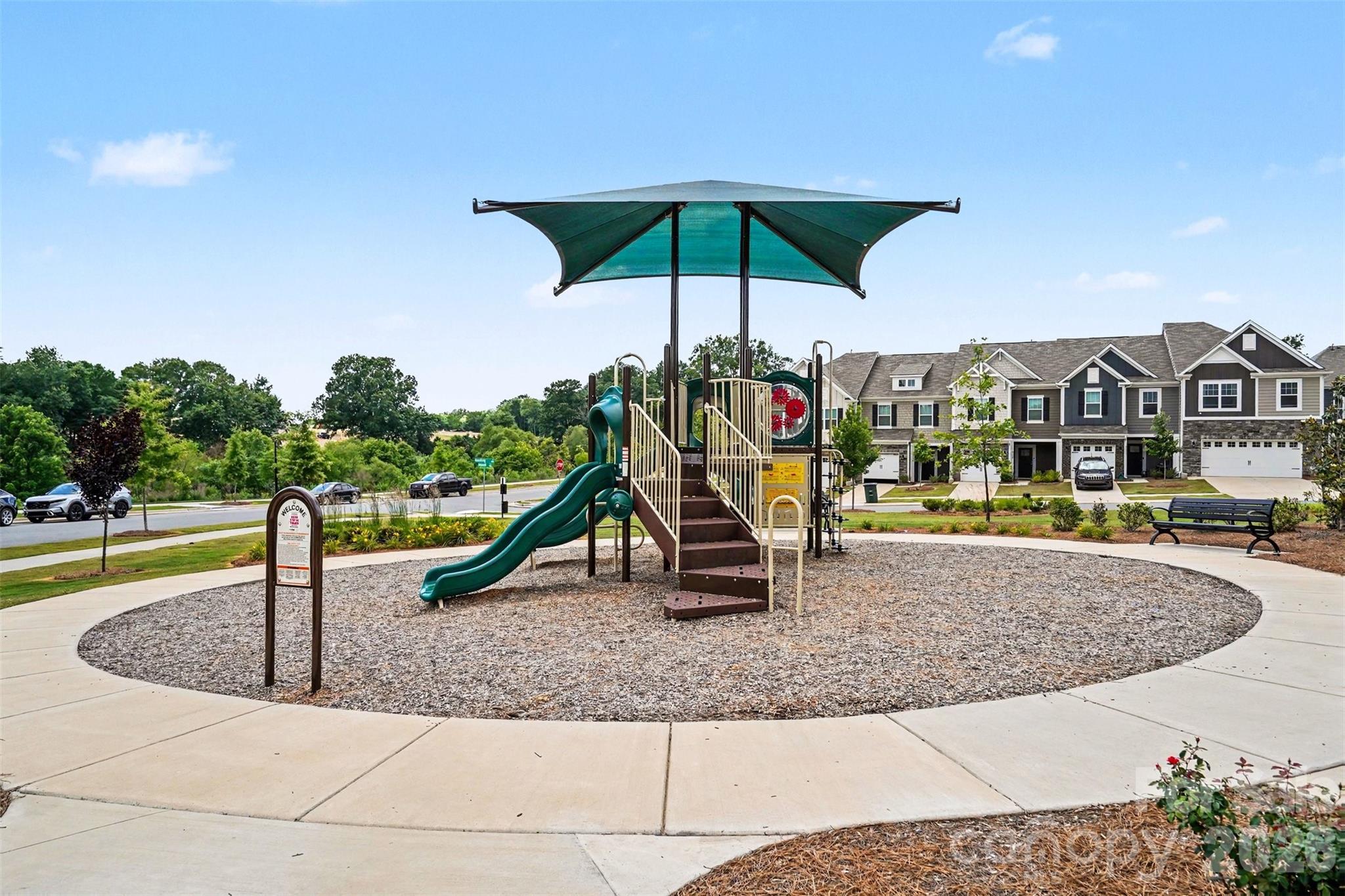 4035 Lawnview Drive — Charlotte