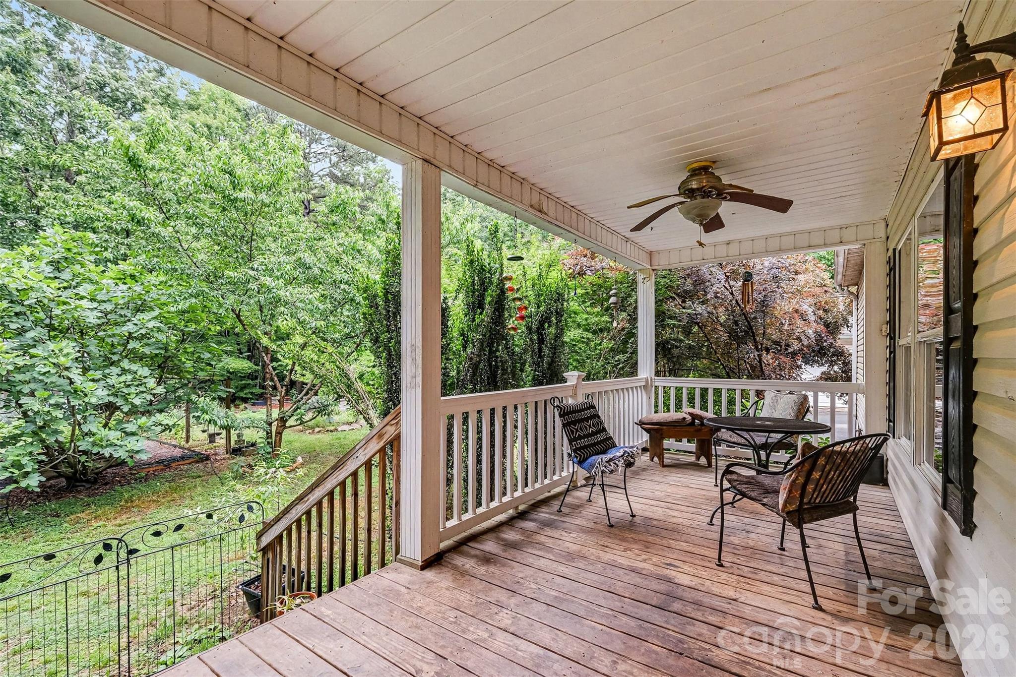 5879 Gold Hill Road E — Gold Hill