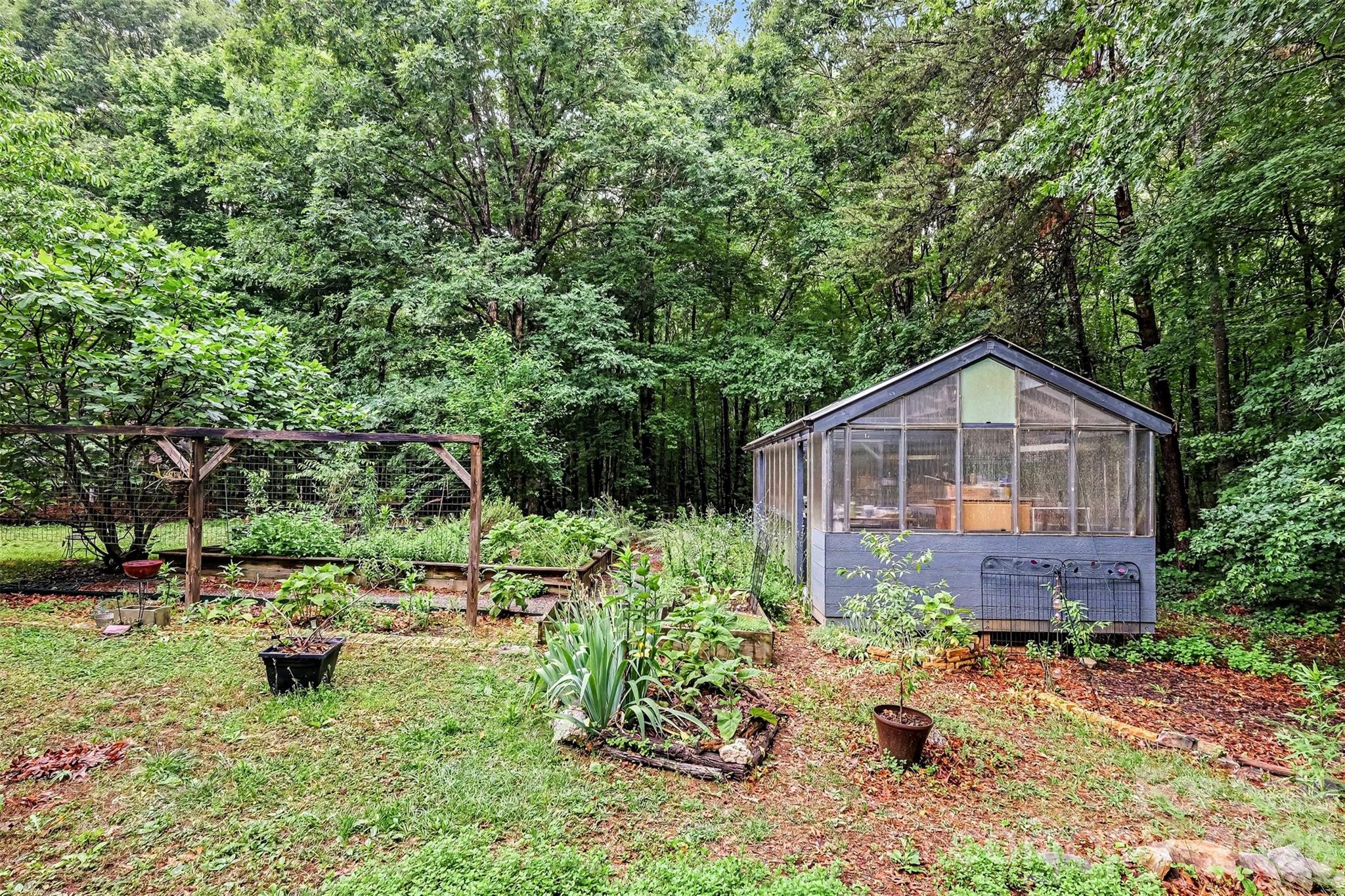 5879 Gold Hill Road E — Gold Hill