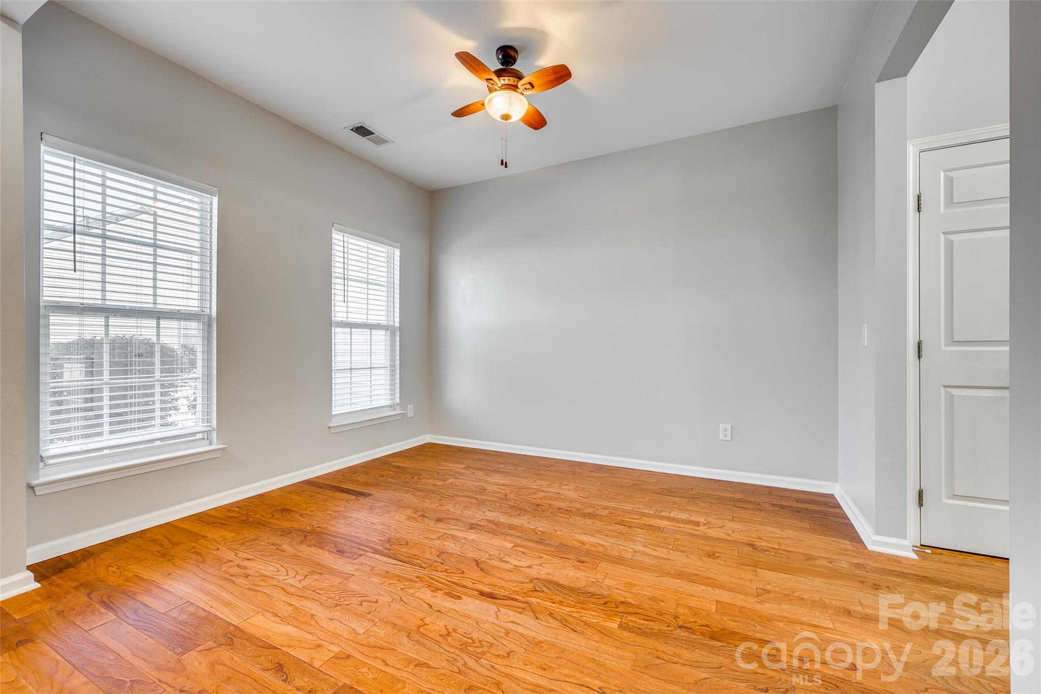 618 Bayou Circle — Clover