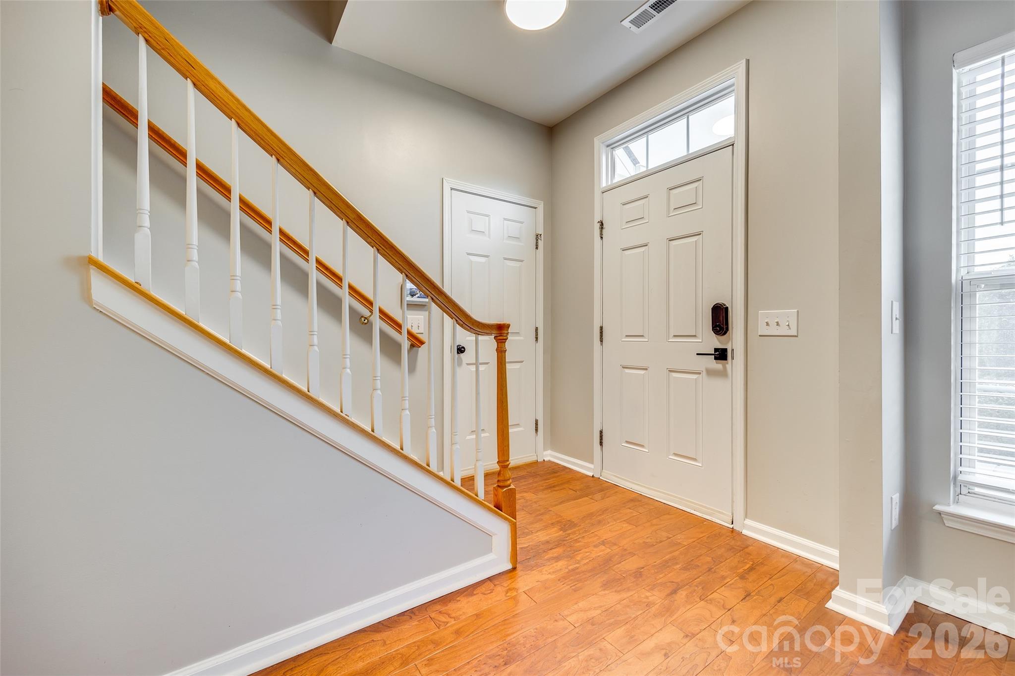 618 Bayou Circle — Clover