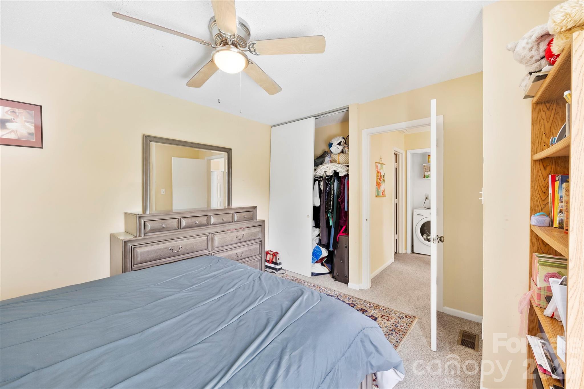 7130 Stonington Lane — Charlotte