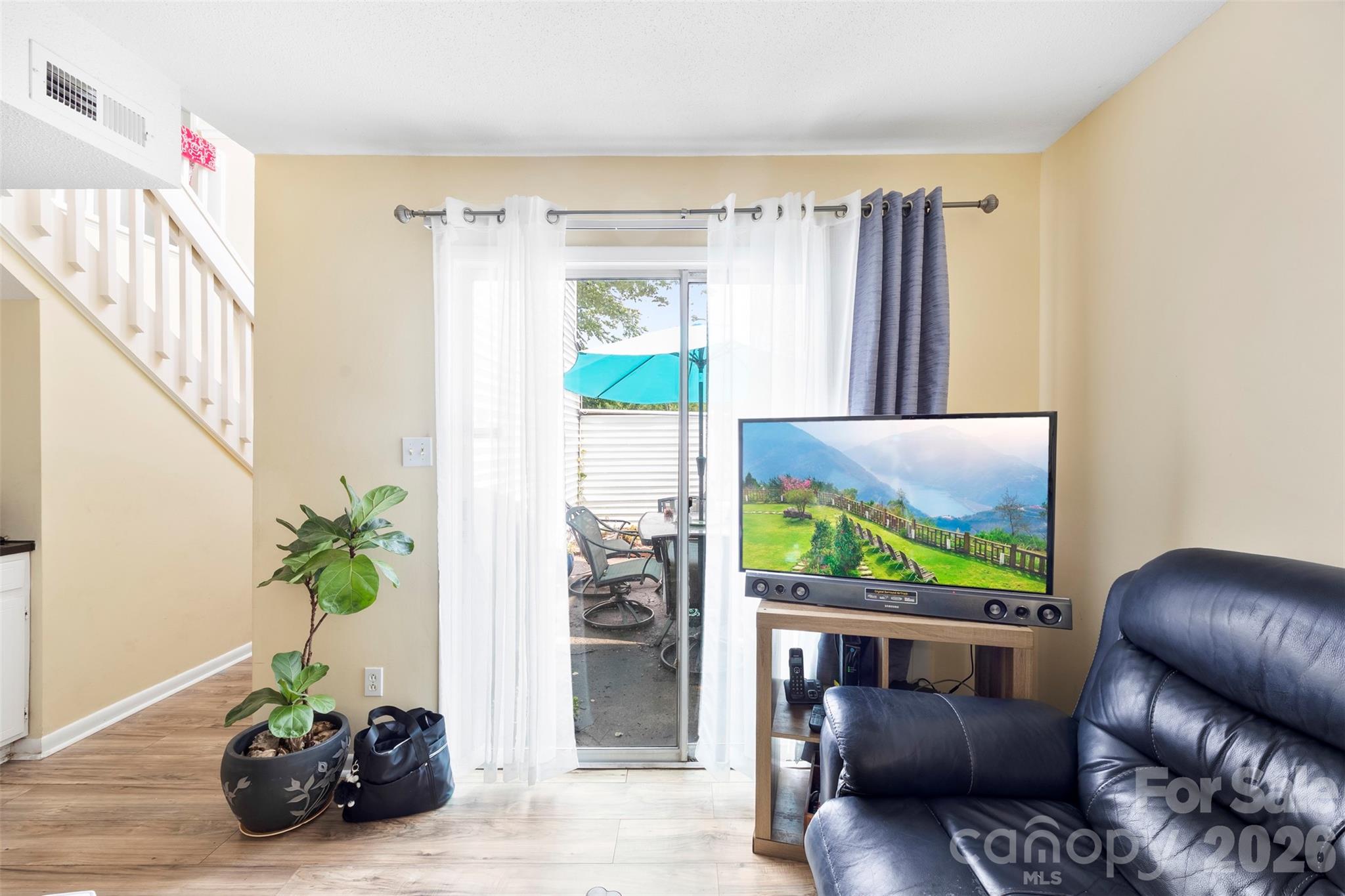 7130 Stonington Lane — Charlotte