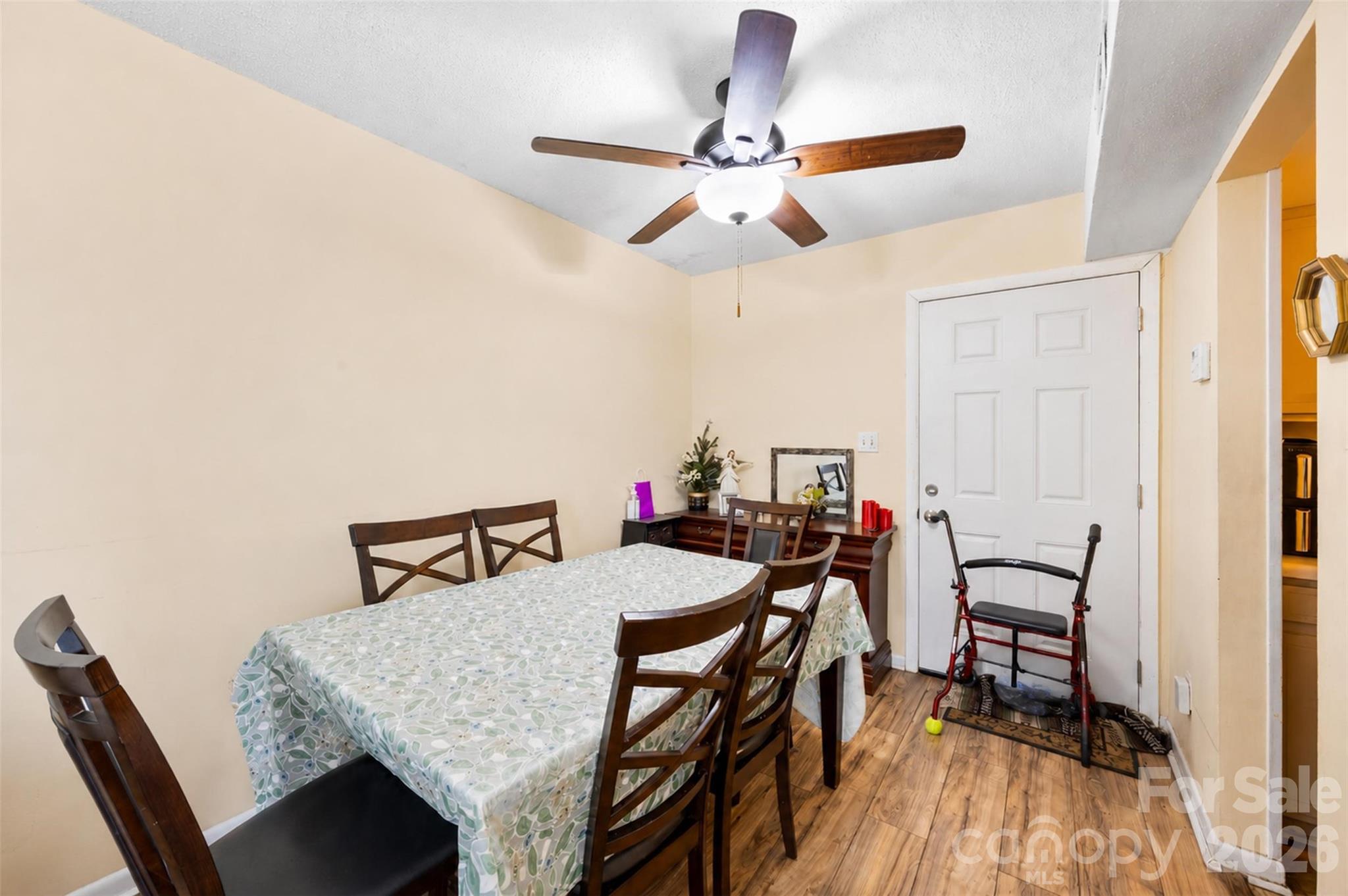7130 Stonington Lane — Charlotte