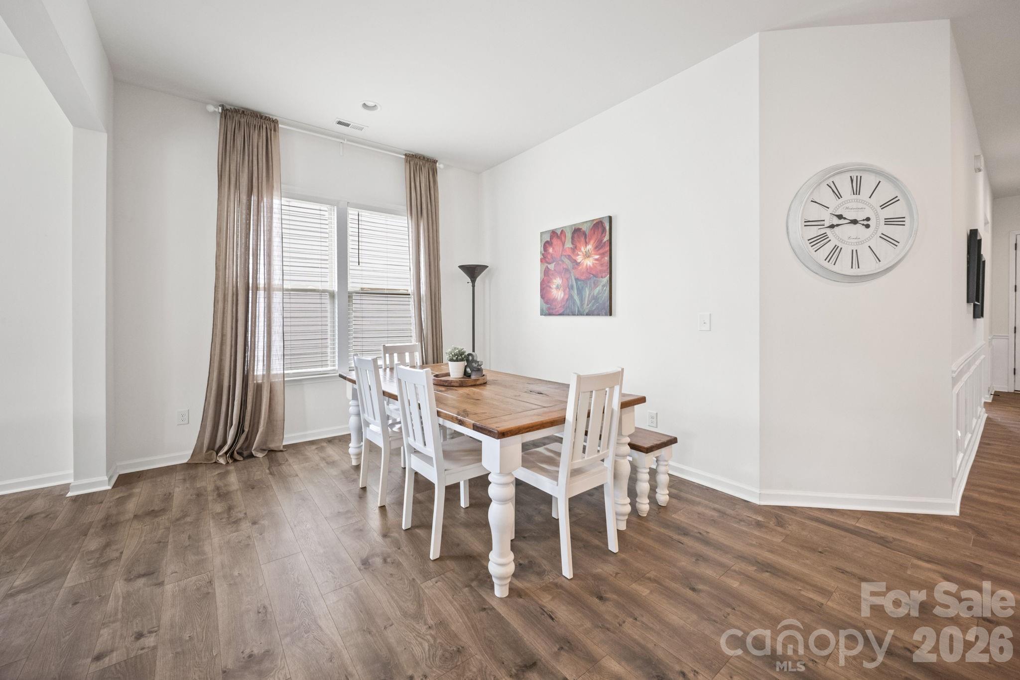 7920 Creek Park Drive — Denver