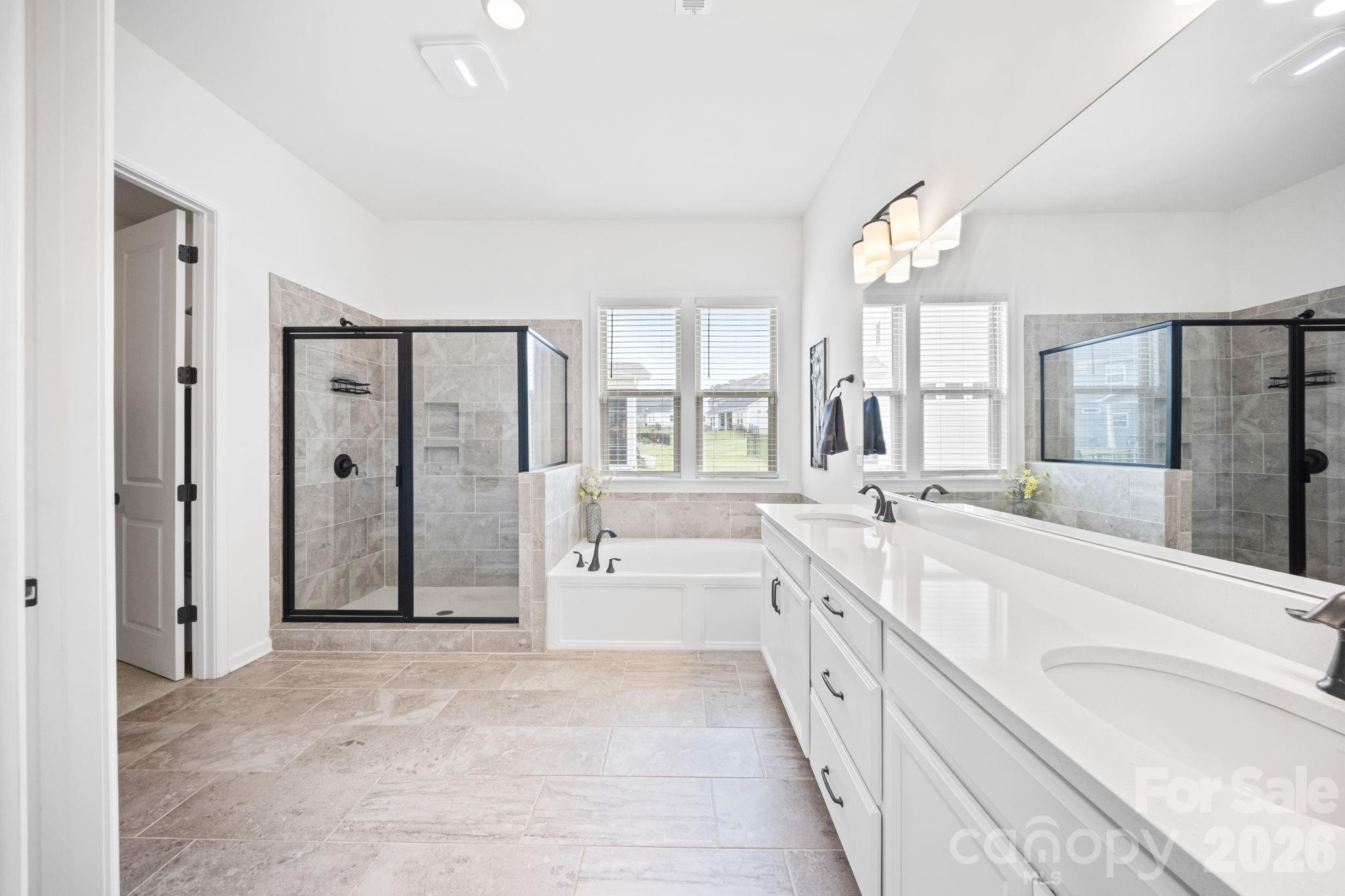 7920 Creek Park Drive — Denver